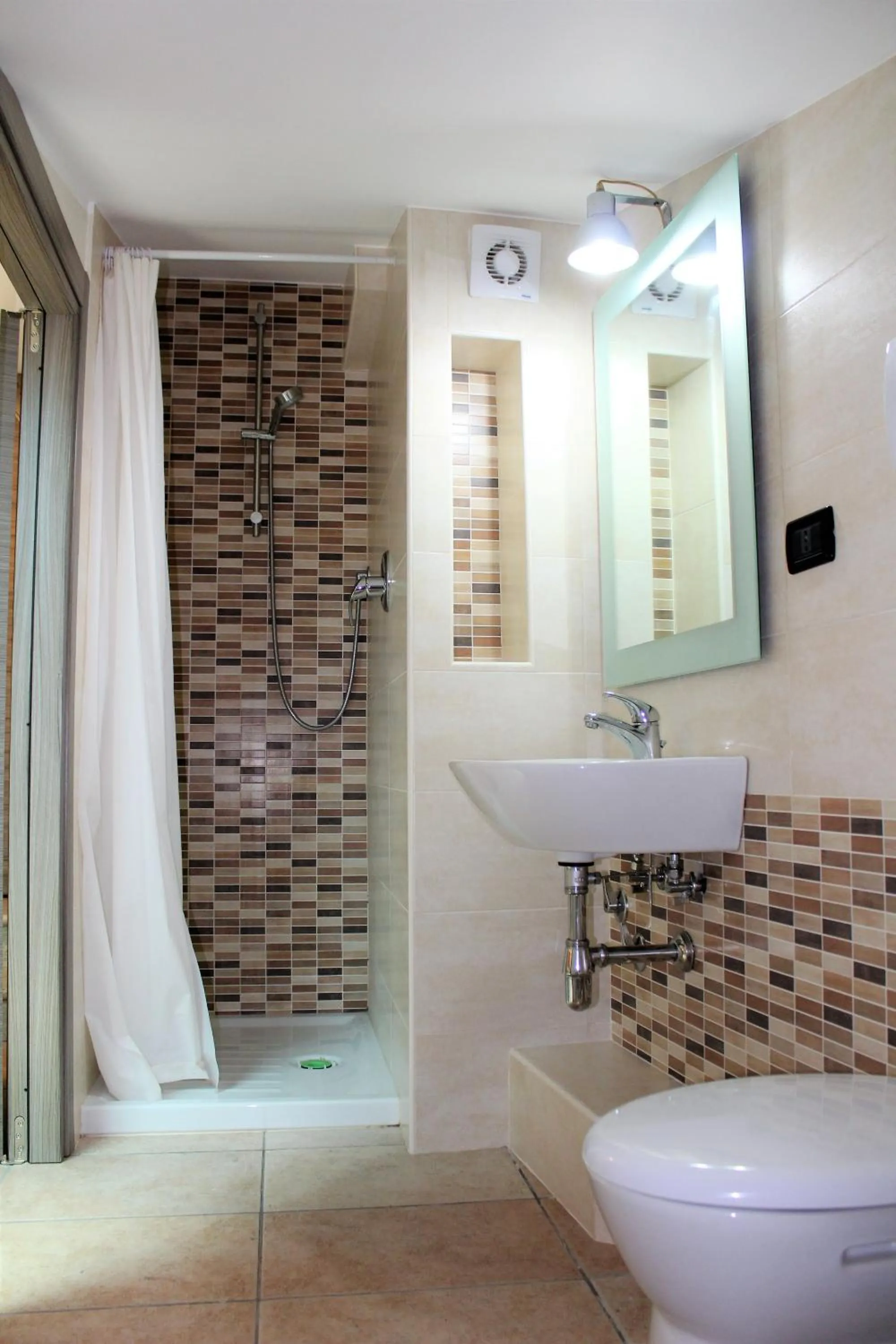 Bathroom in BBuSS Country Club