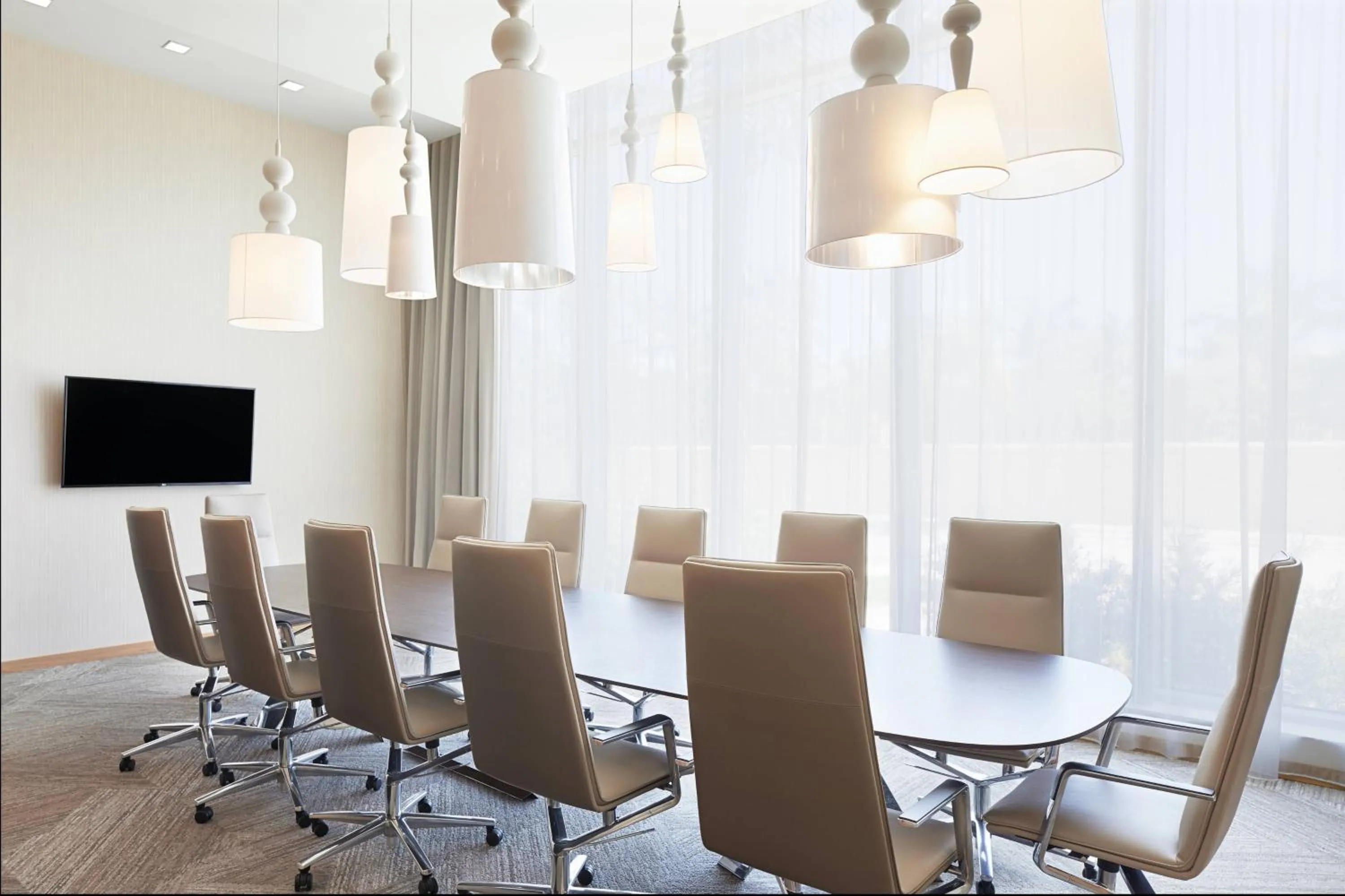 Meeting/conference room in AC Hotel by Marriott Miami Aventura