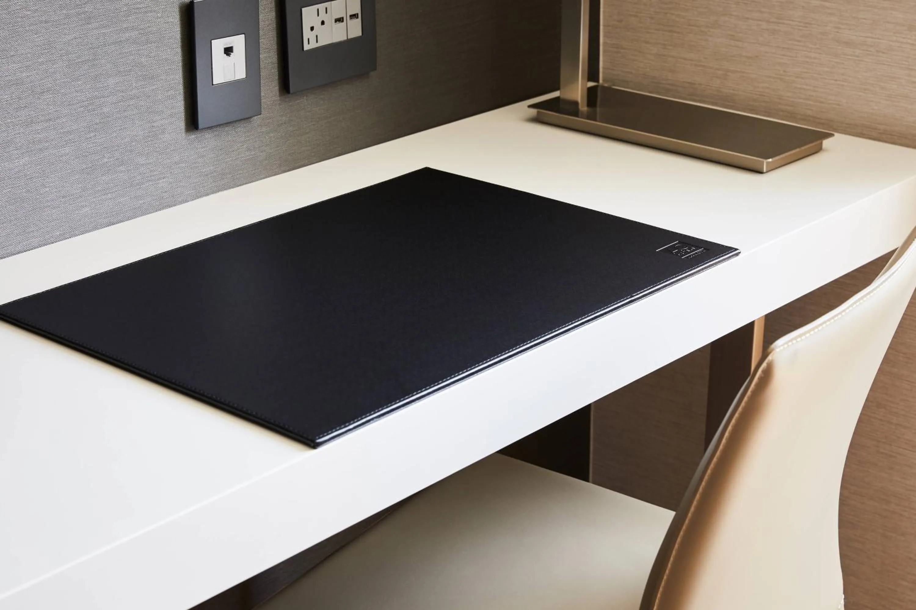 Photo of the whole room in AC Hotel by Marriott Miami Aventura