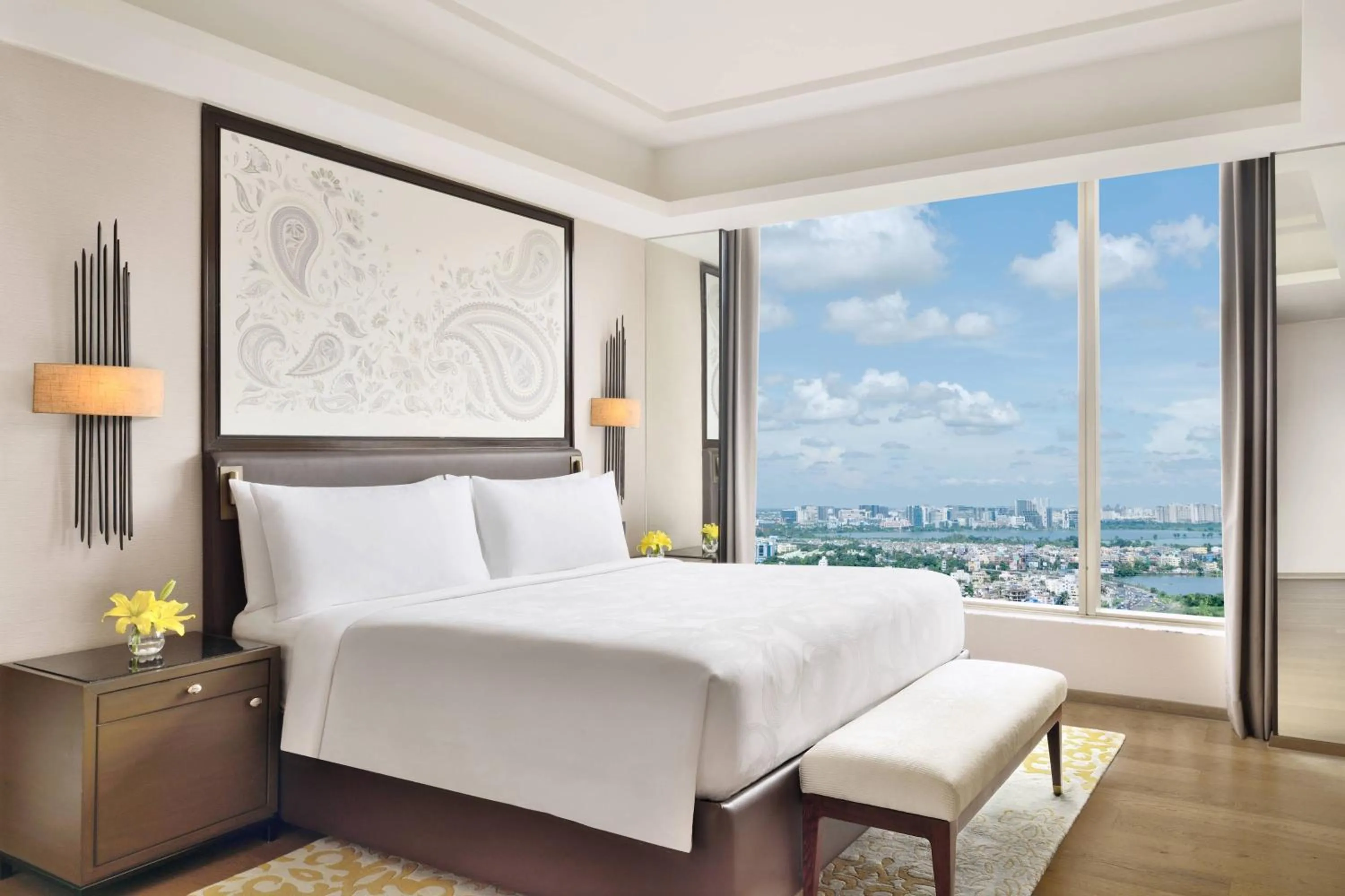 Bedroom, Bed in JW Marriott Hotel Kolkata