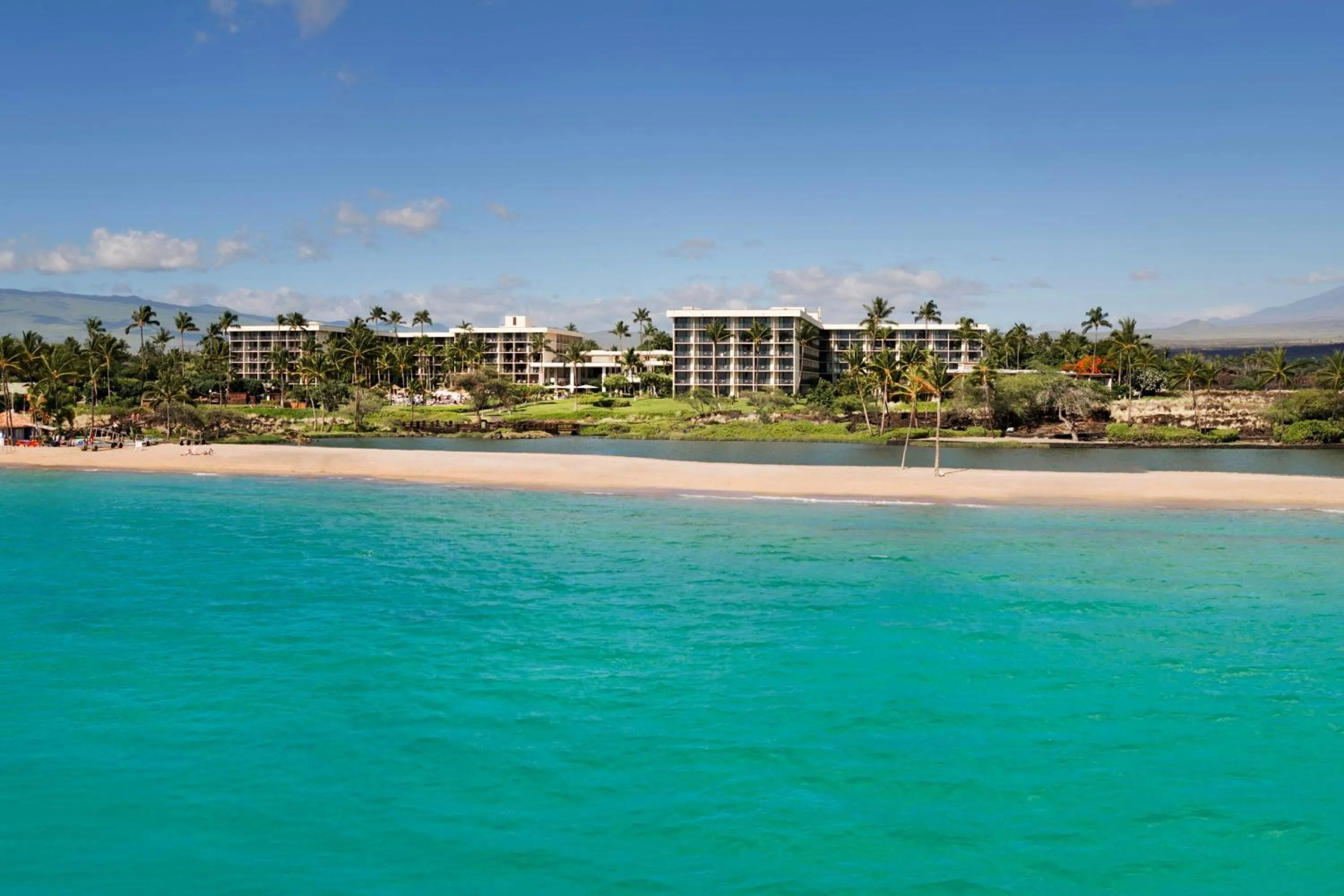 Property building in Marriott’s Waikoloa Ocean Club