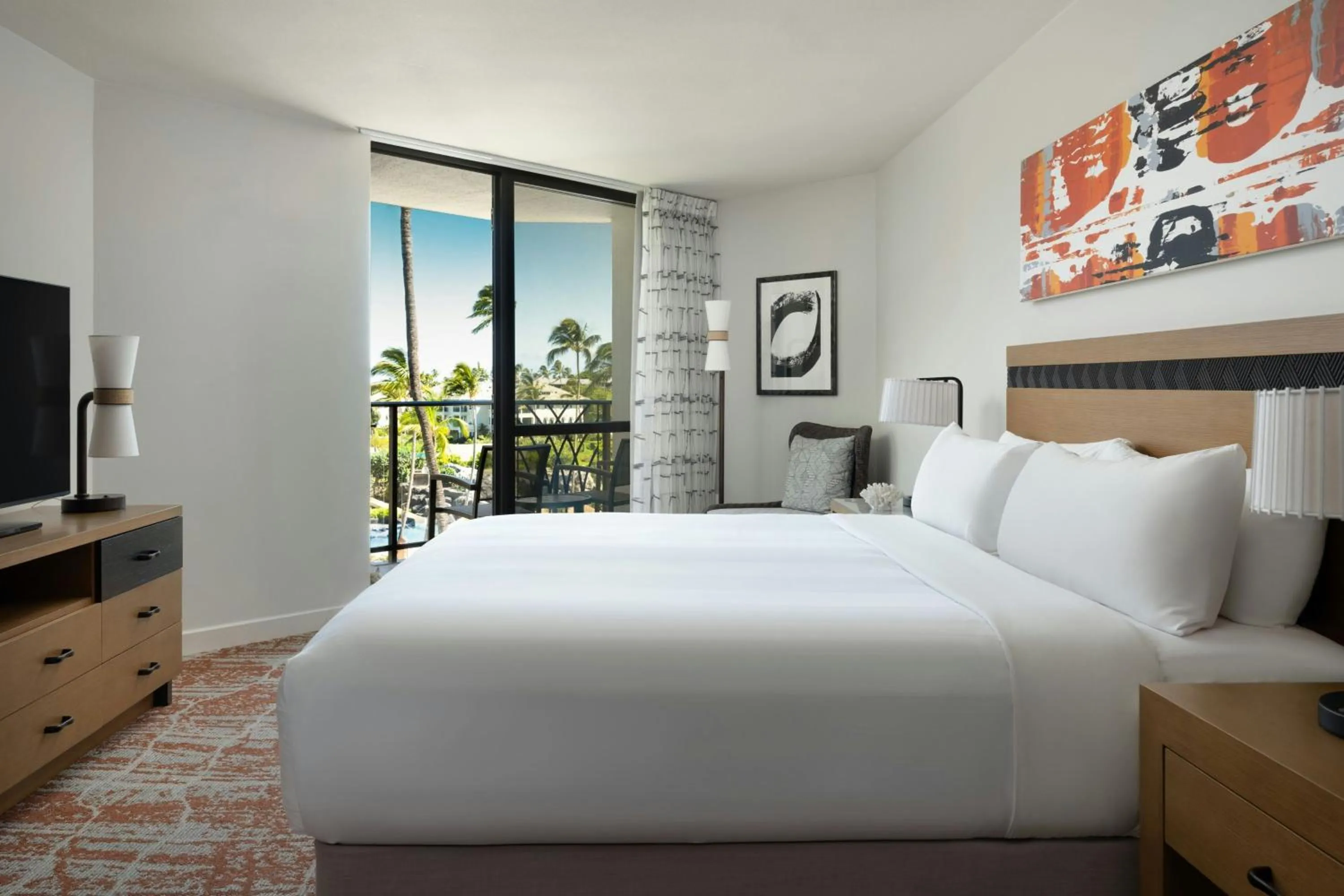 Bedroom, Bed in Marriott’s Waikoloa Ocean Club