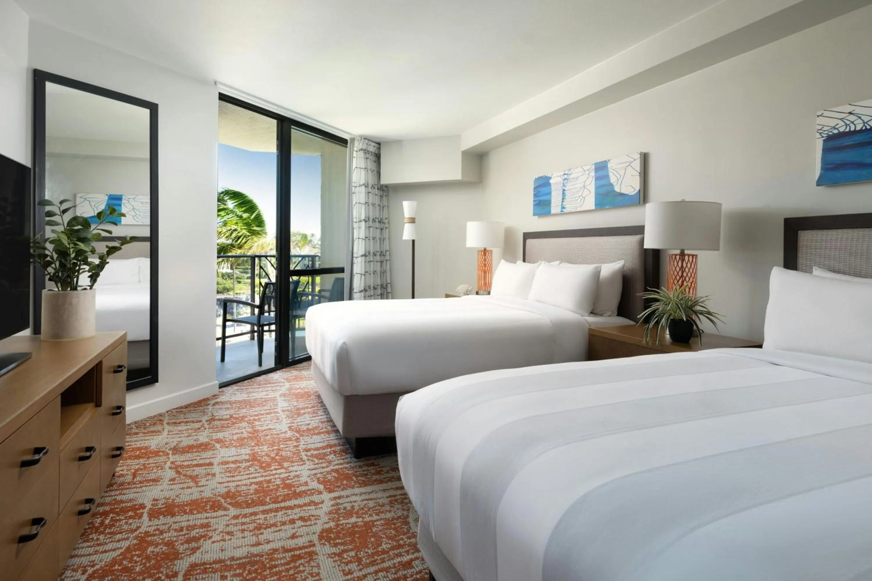 Bedroom, Bed in Marriott’s Waikoloa Ocean Club