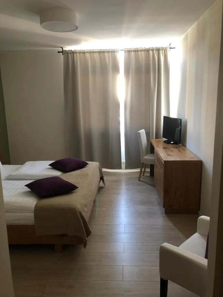 Bed in Hotel Restaurant Goldenes Ross