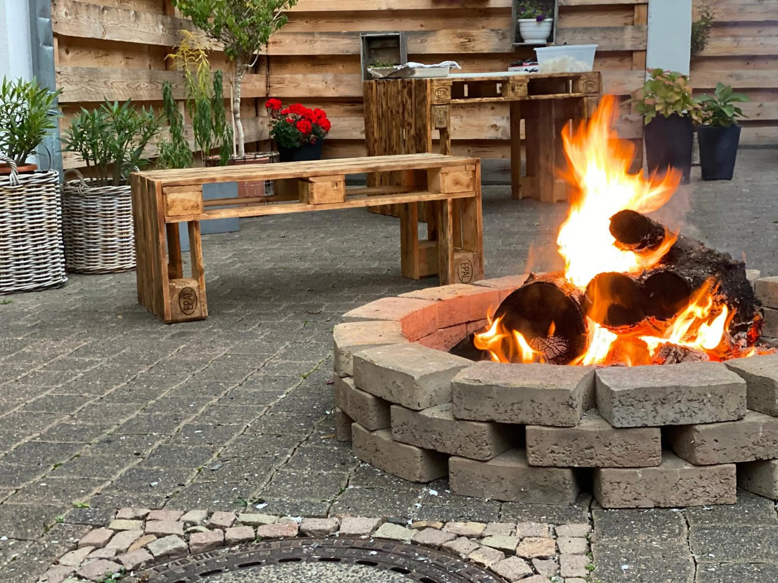 Property building in Hotel Restaurant Goldenes Ross