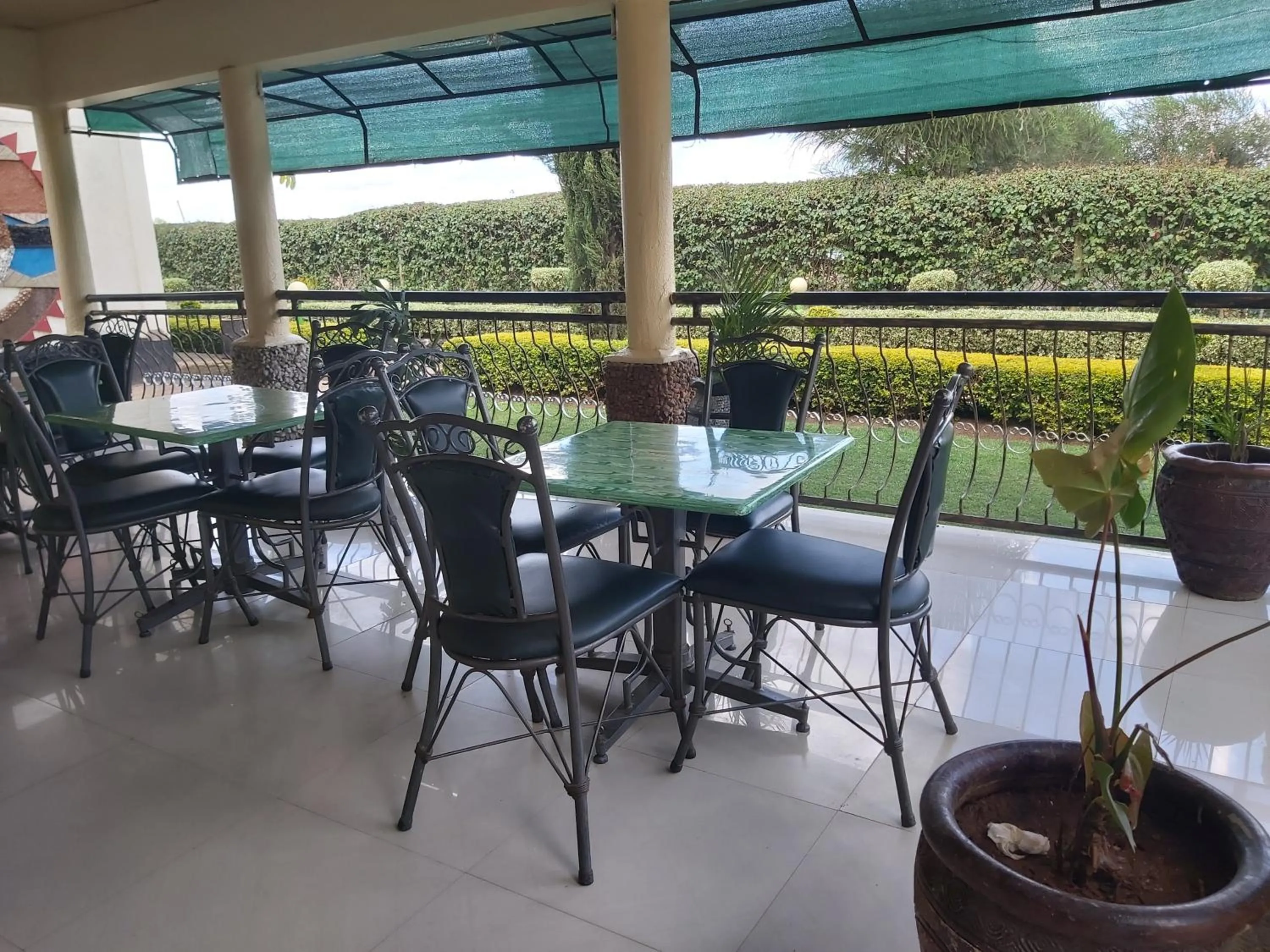 Restaurant/places to eat in Sahara Gardens Bomet