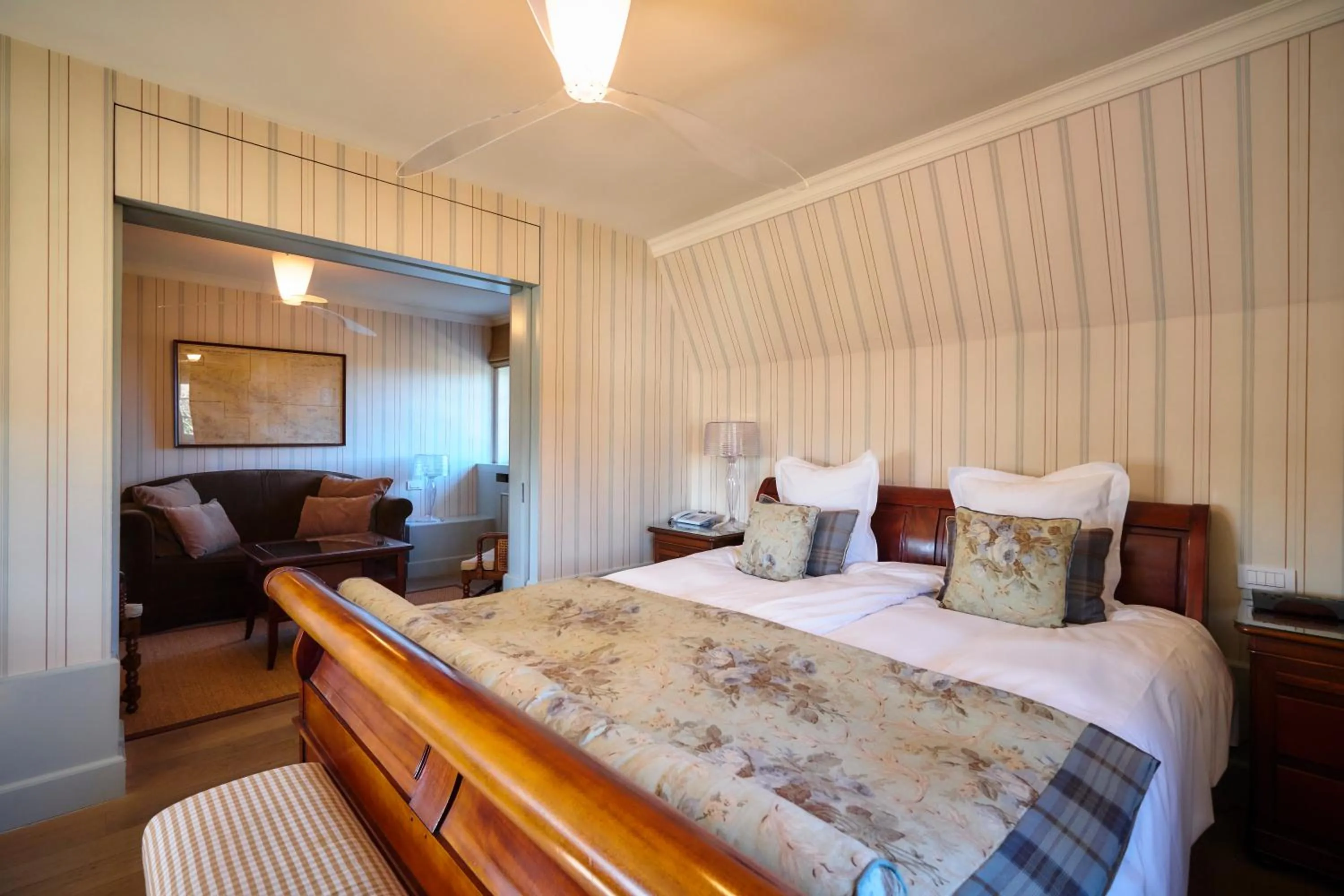 Bed in Romantik Manoir Carpe Diem