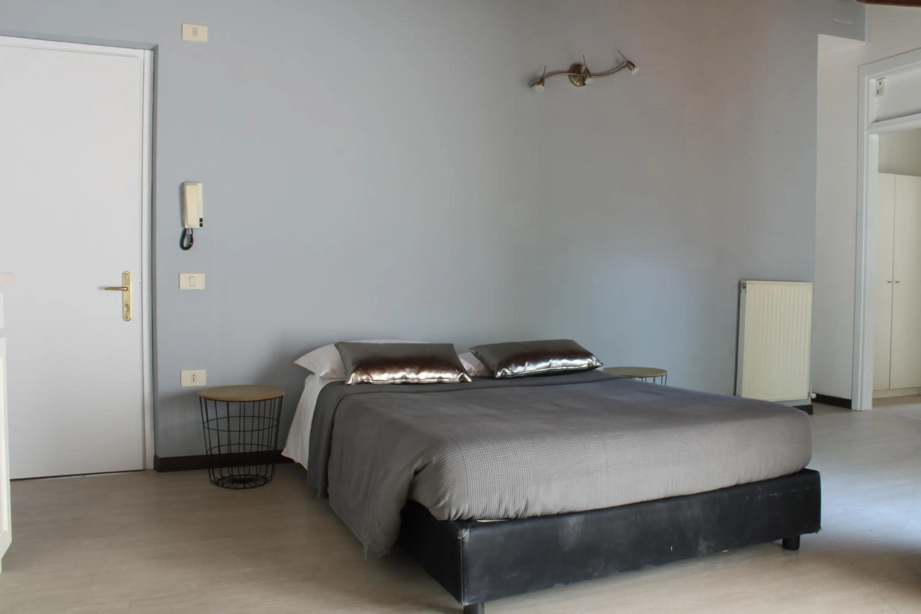 Bed in Residence Royal House