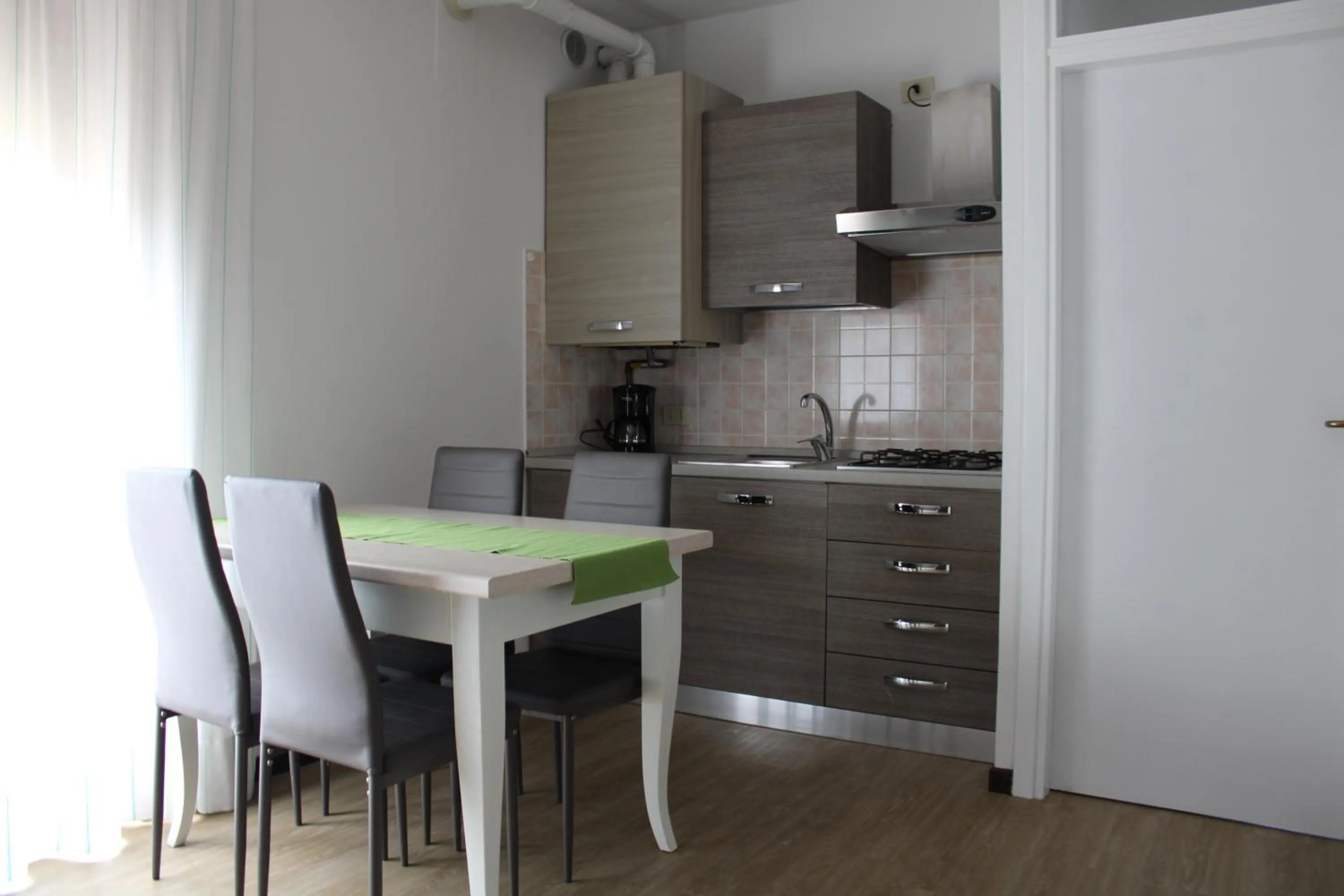 Kitchen or kitchenette in Residence Royal House