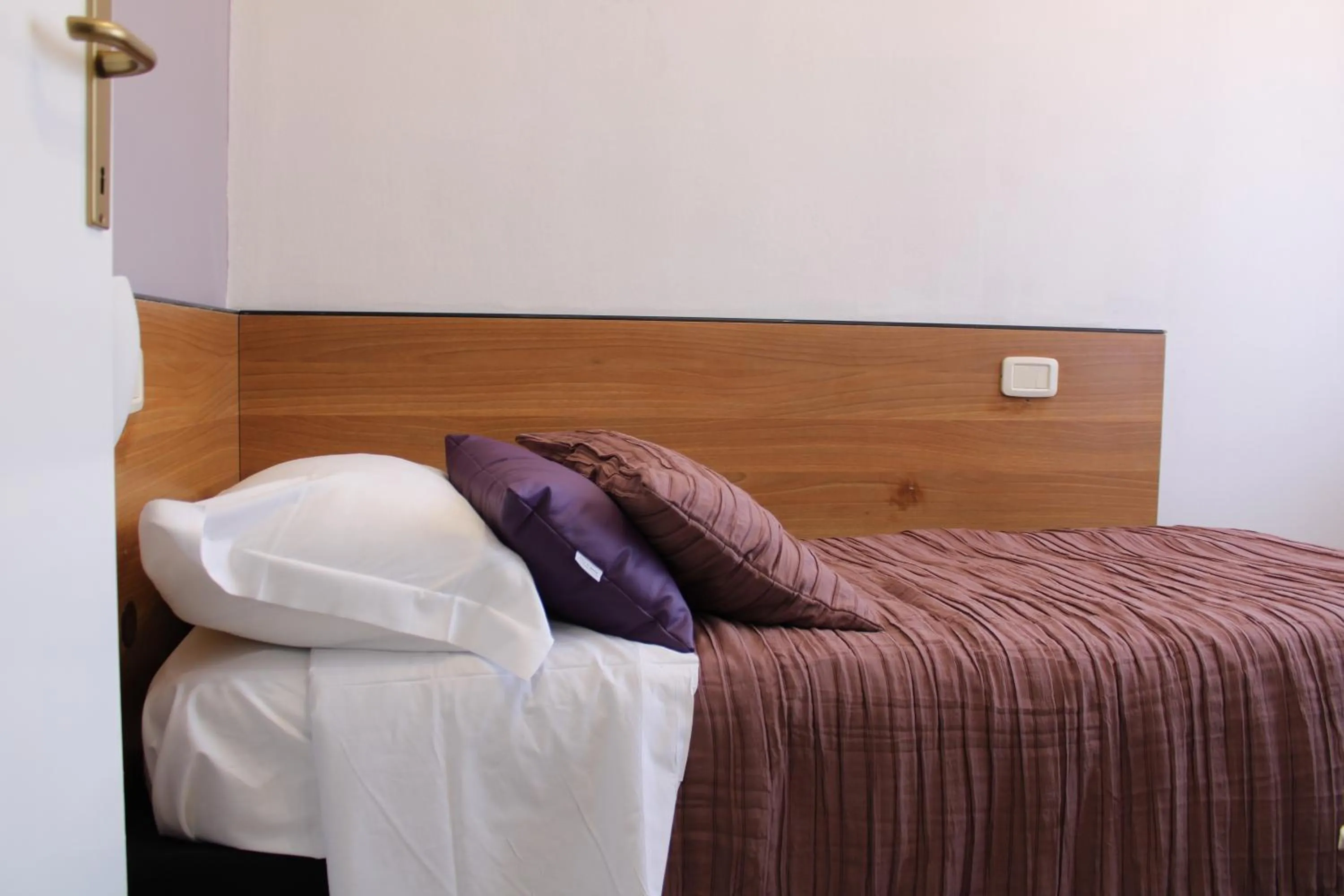 Bed in Residence Royal House