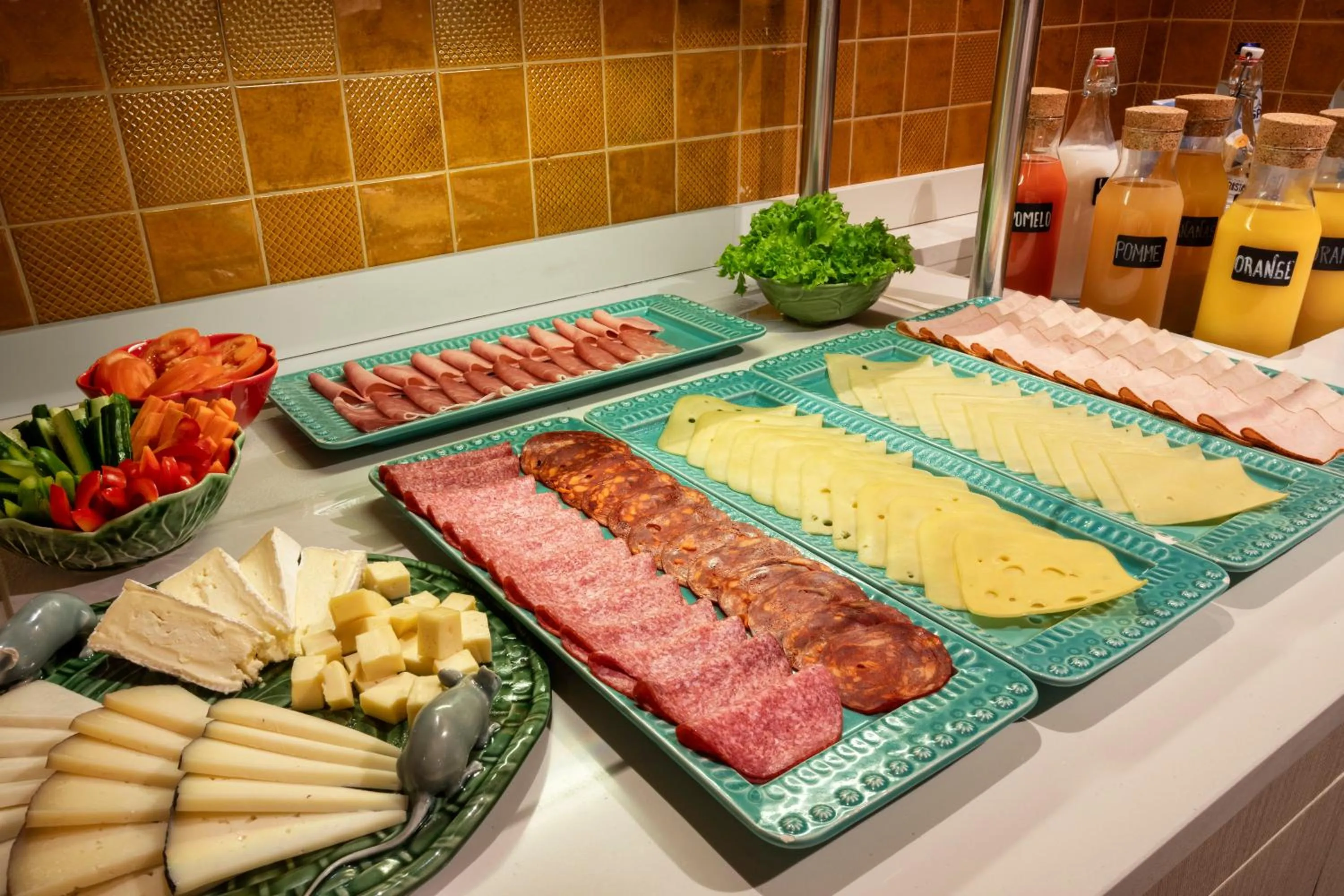 Food and drinks in Catalonia Brussels