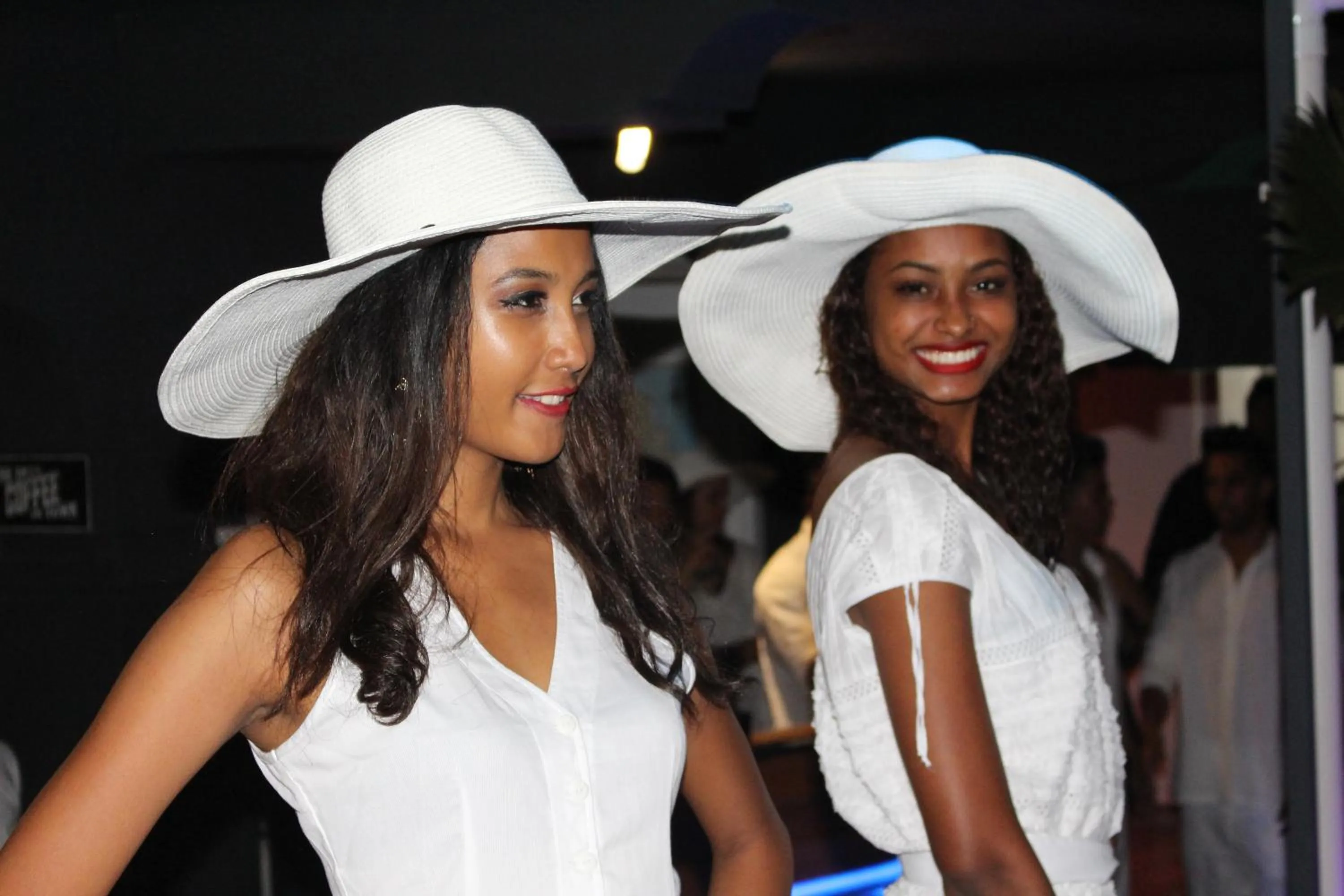 Evening entertainment in Le Pôle