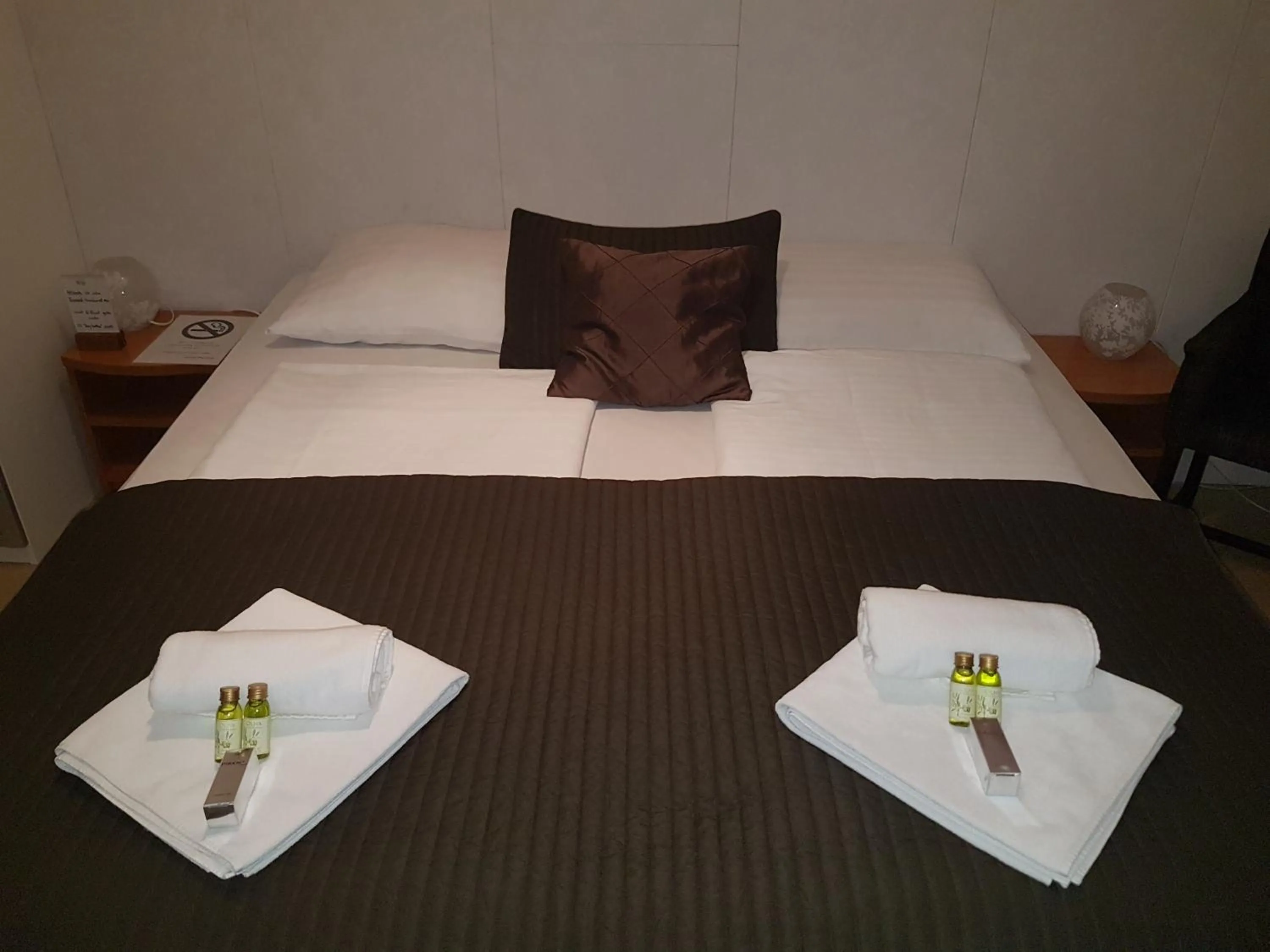 Decorative detail, Bed in Butterfly Home Danube