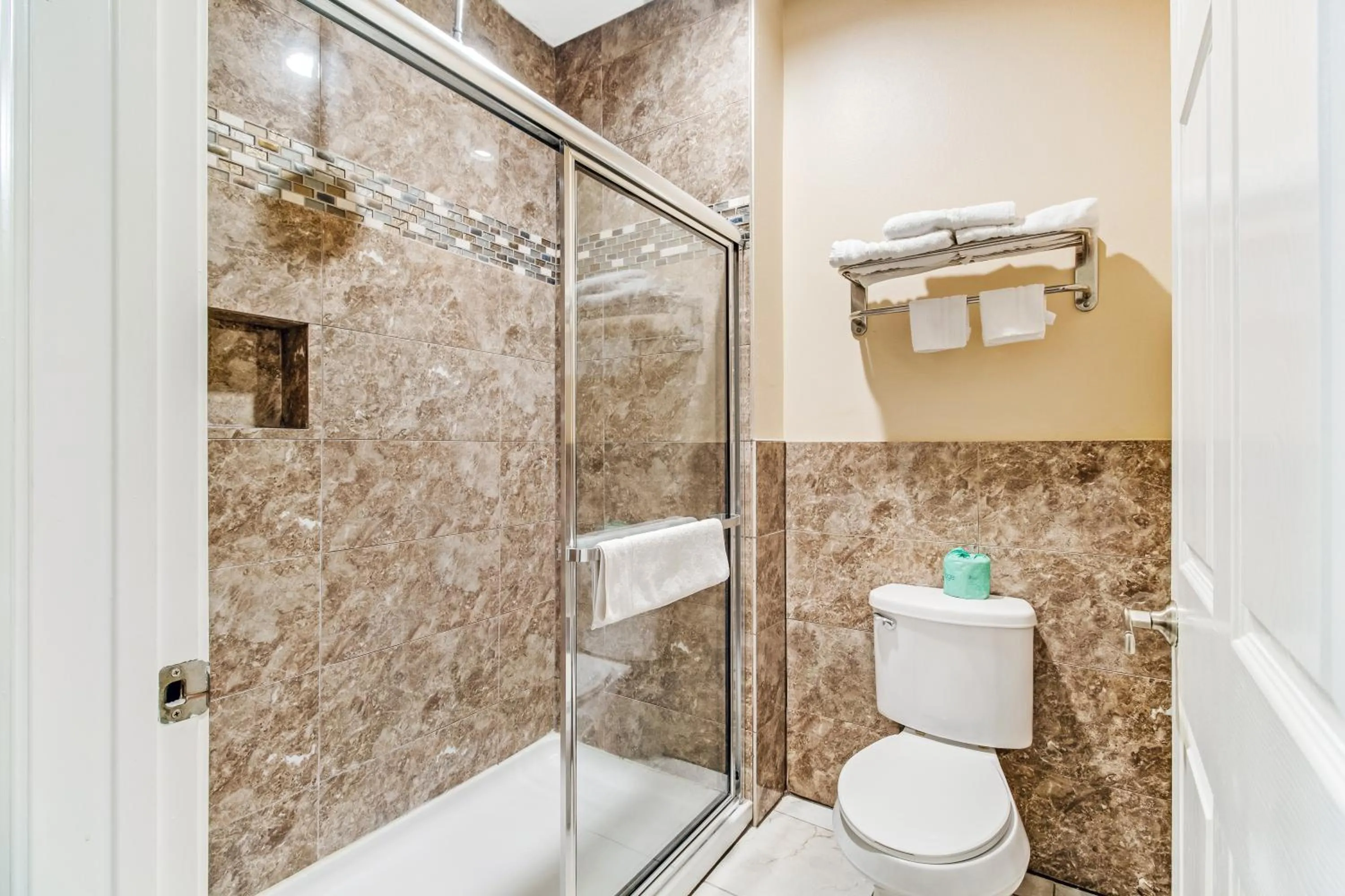 Shower in Americas Best Value Inn - FM 529