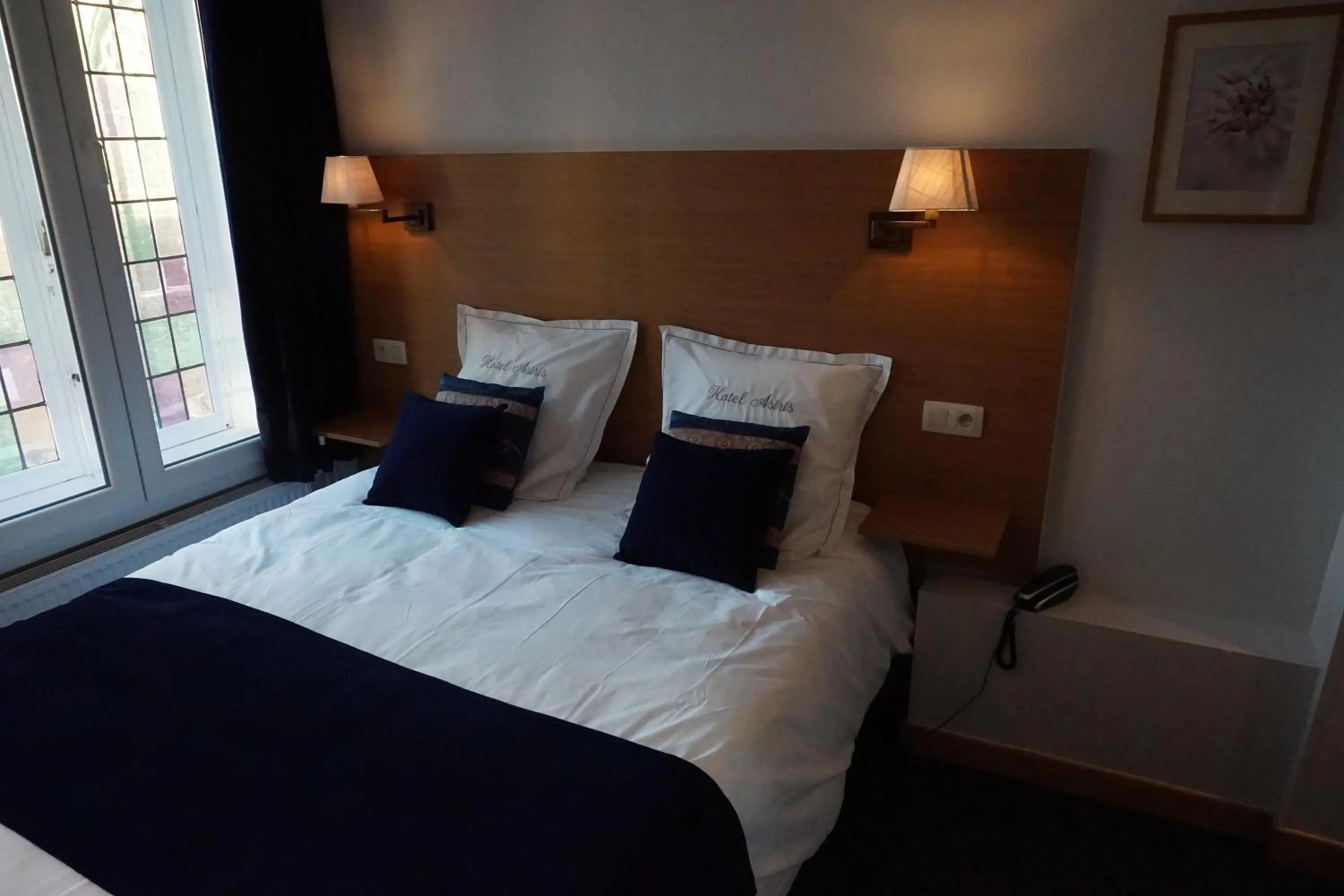 Photo of the whole room, Bed in Hotel Asiris