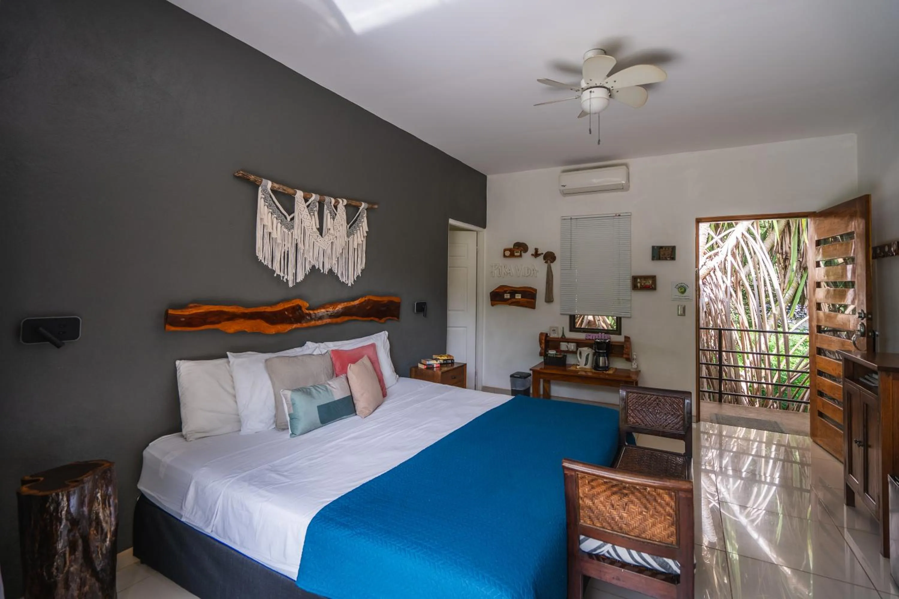 Bed in Tamarindo Sunshine