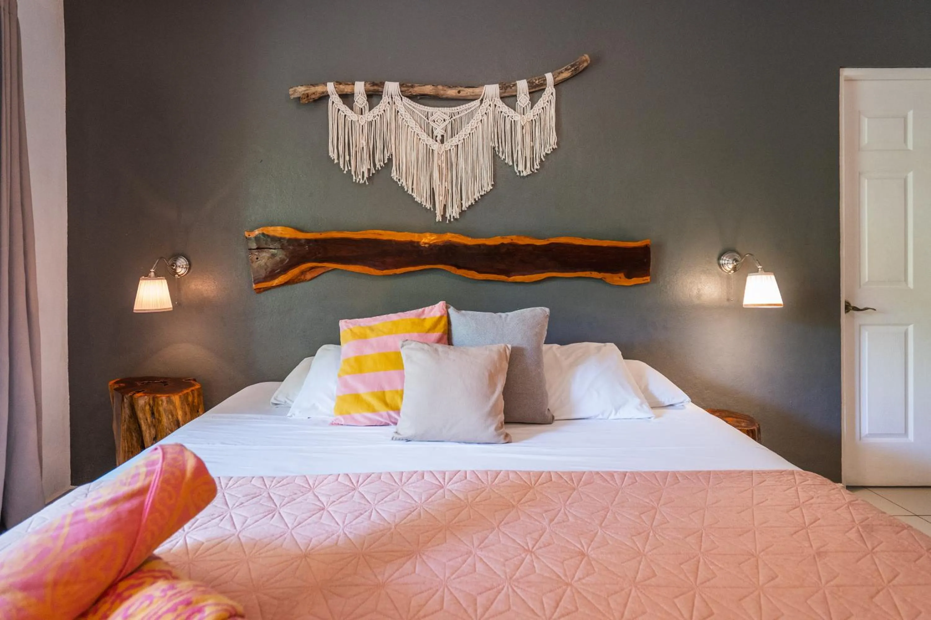 Bed in Tamarindo Sunshine