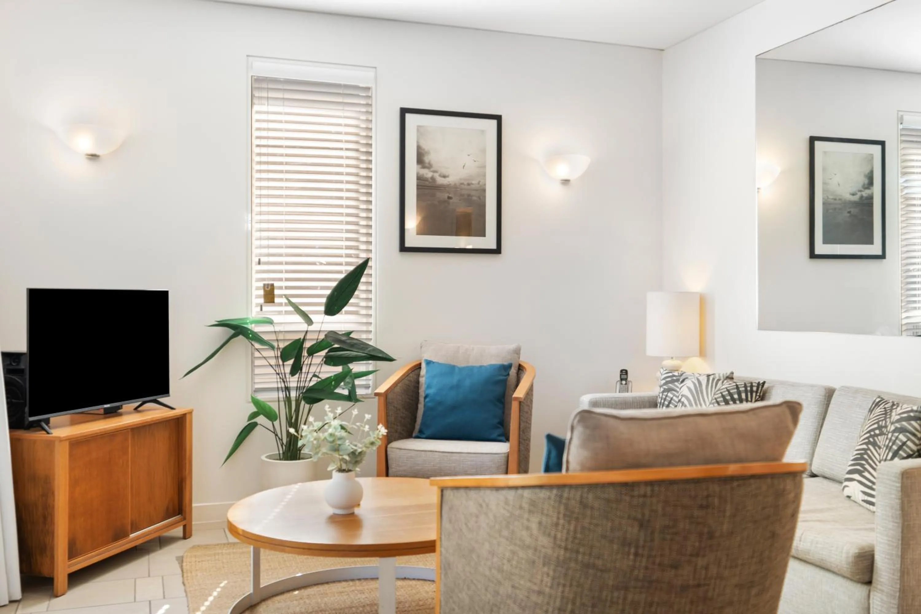 Living room in Laguna on Hastings