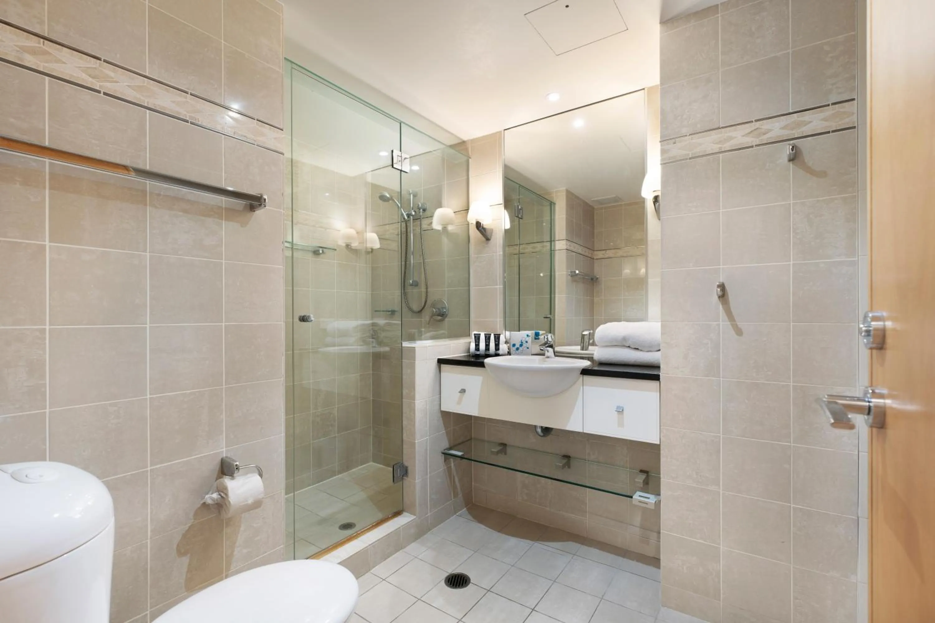 Bathroom in Laguna on Hastings