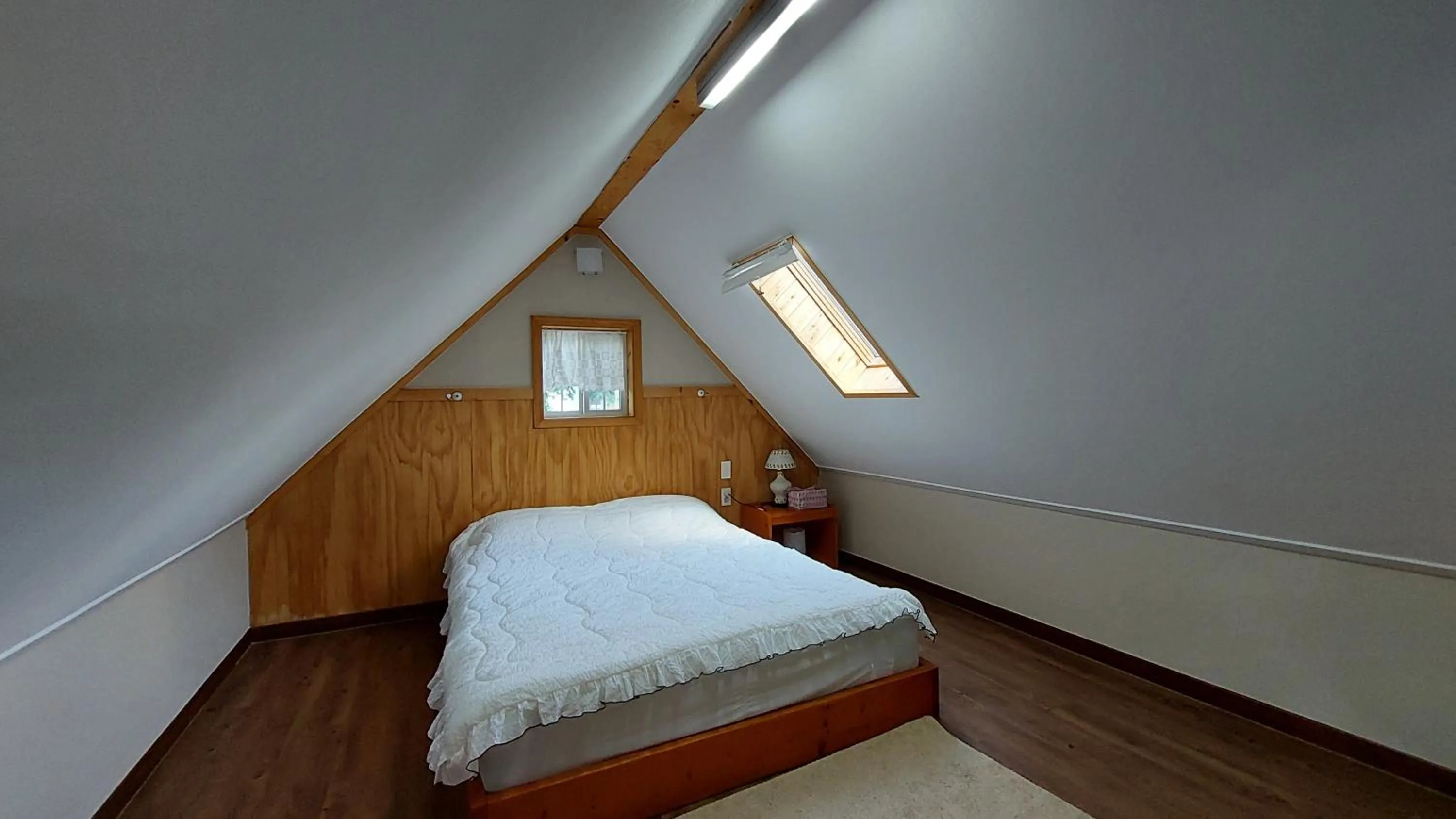 Bed in Soop and Soop Pension