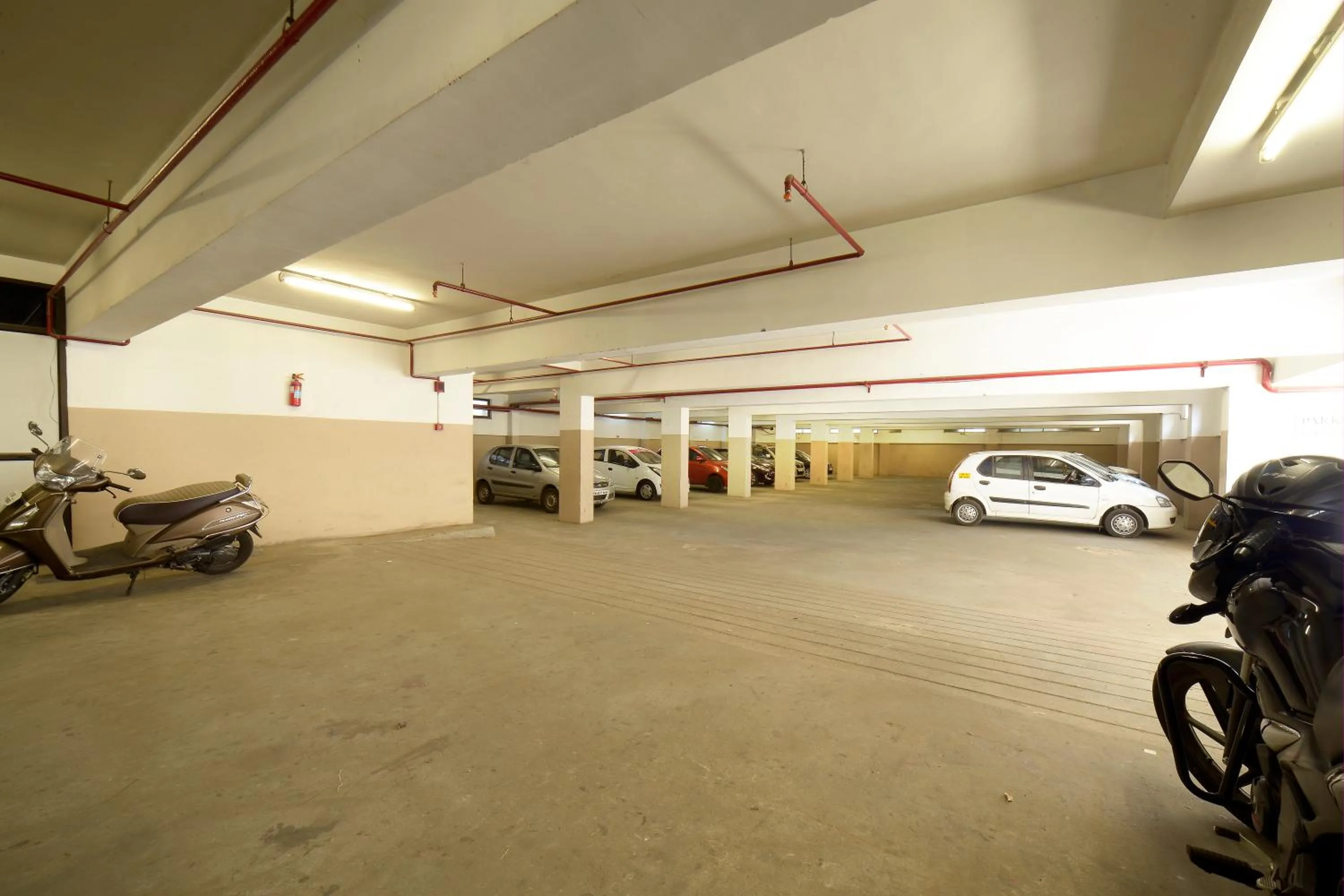 Parking in Plaza Inn