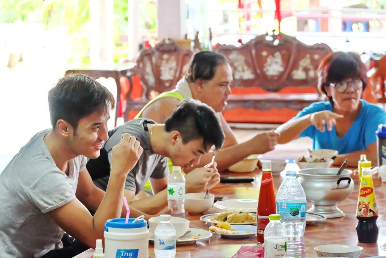 Breakfast in Sor Vorapin Muay Thai Home