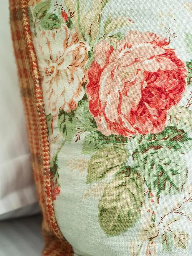 Decorative detail, Bed in Country House Duinhof