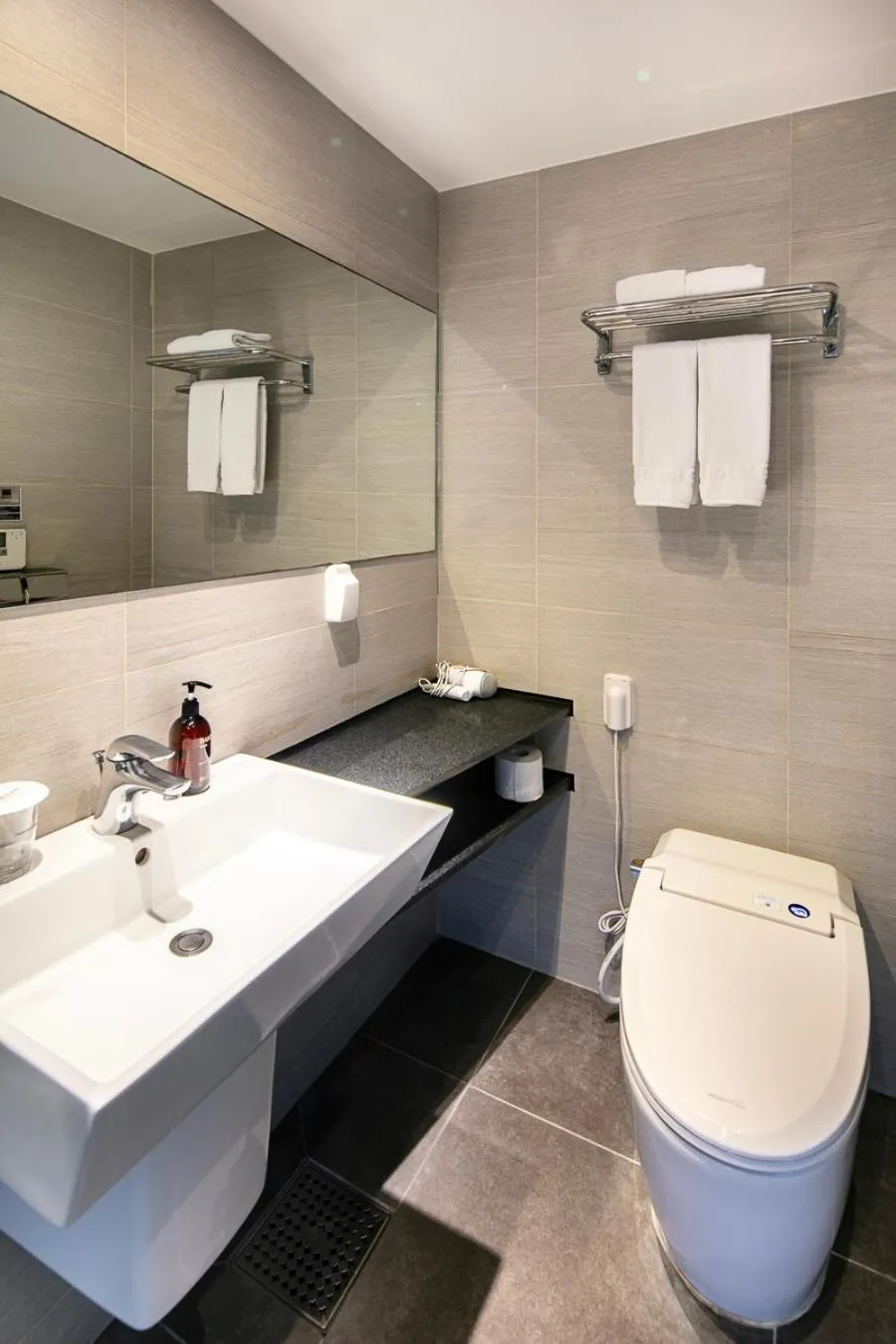 Bathroom in The Best Jeju Seongsan