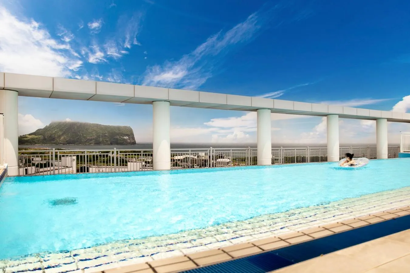 Swimming pool in The Best Jeju Seongsan