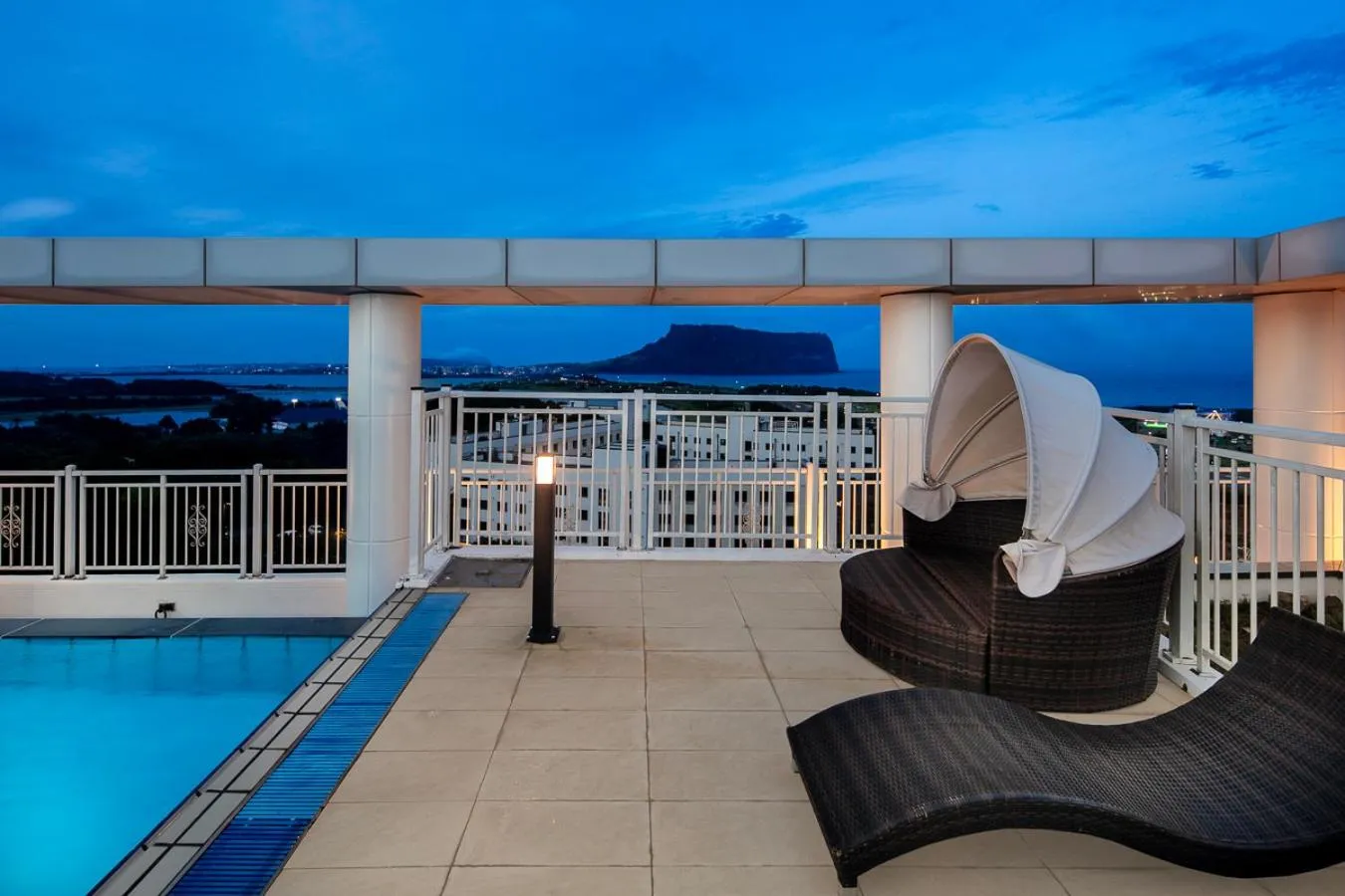 Swimming pool in The Best Jeju Seongsan