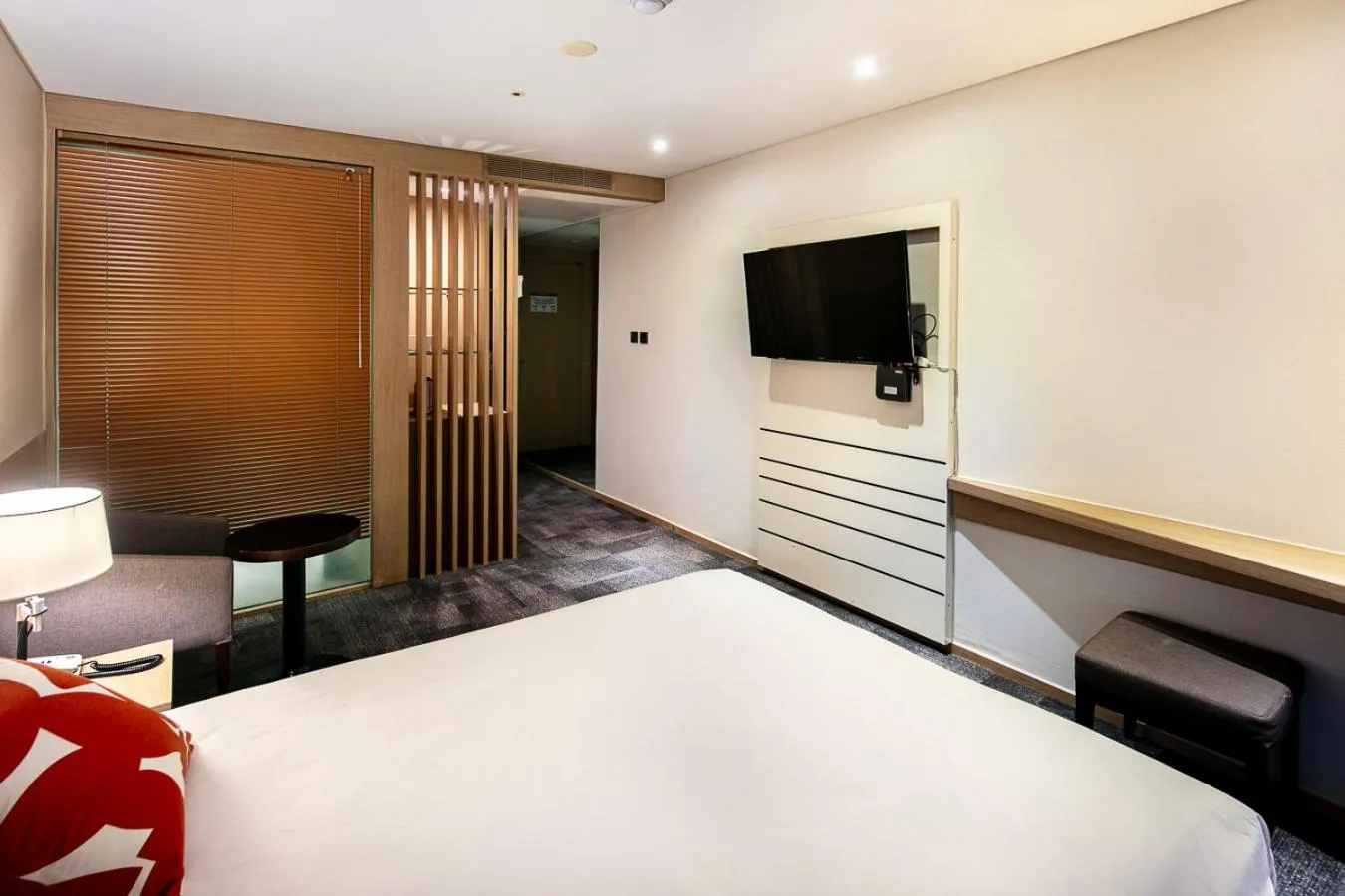 Bedroom, Bed in The Best Jeju Seongsan