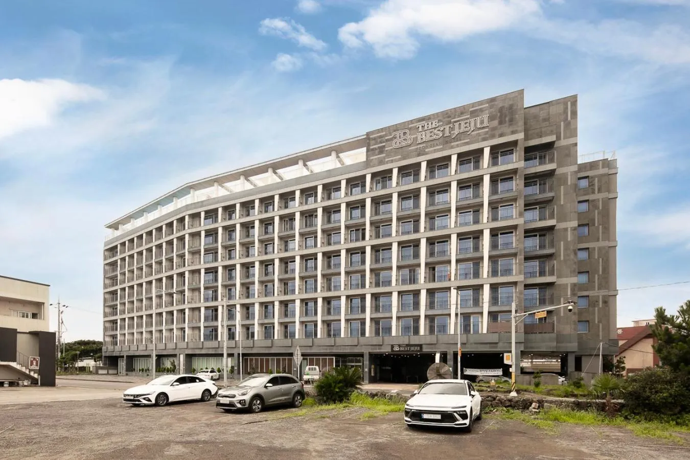 Property building in The Best Jeju Seongsan