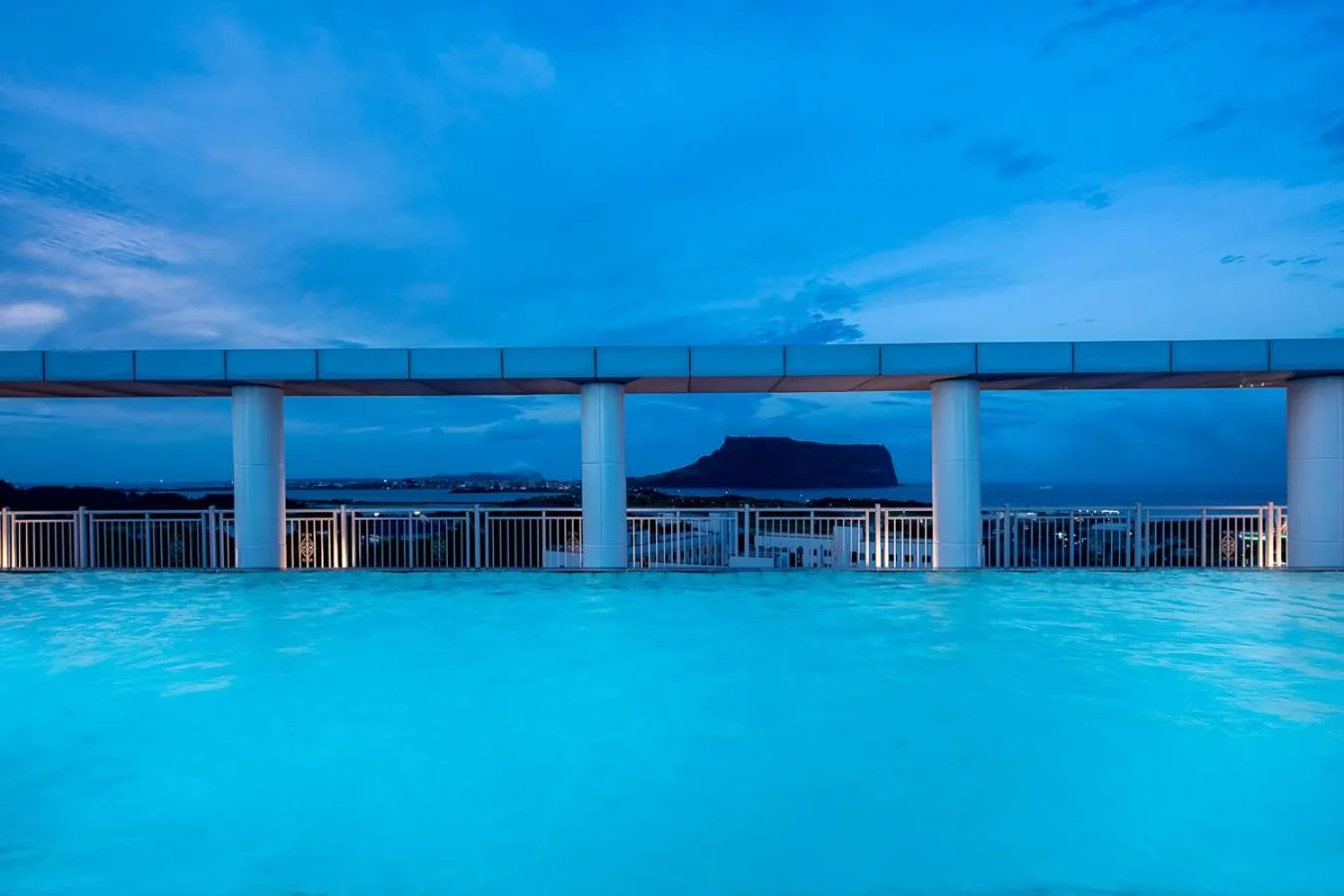 Swimming pool in The Best Jeju Seongsan