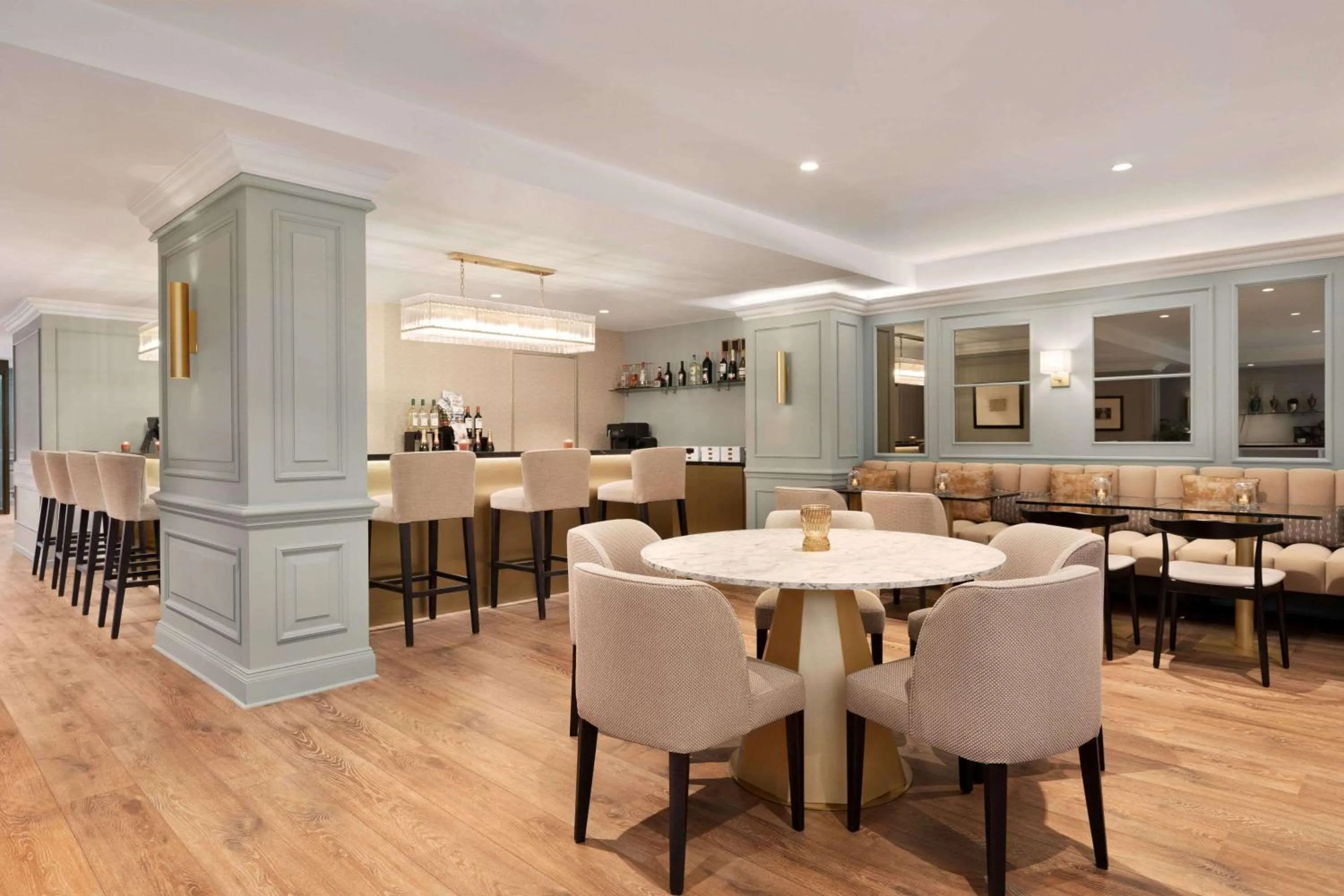 Lounge or bar in Hotel Avenue Louise Brussels Trademark Collection by Wyndham