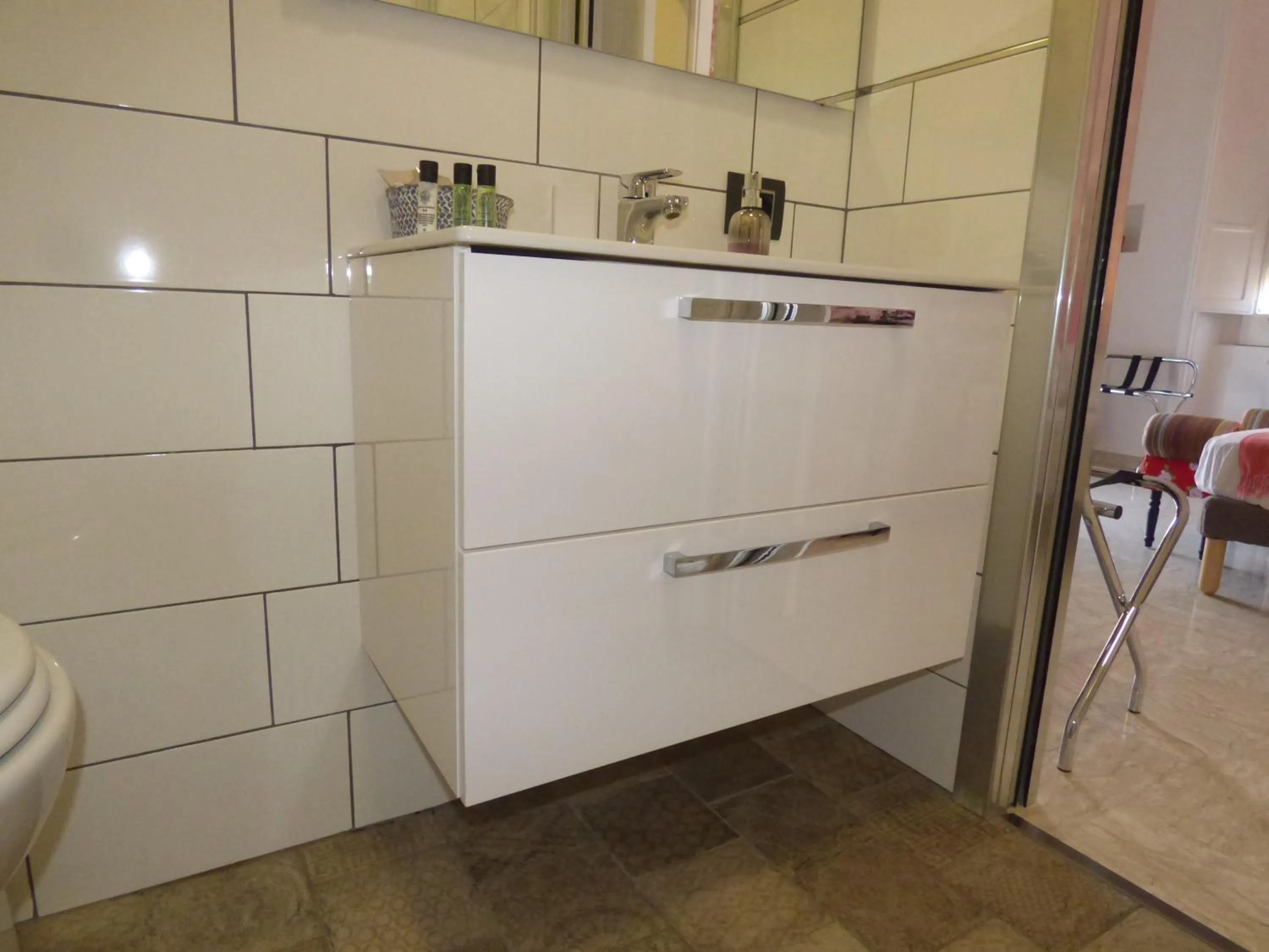 Toilet in Conte di Morelia