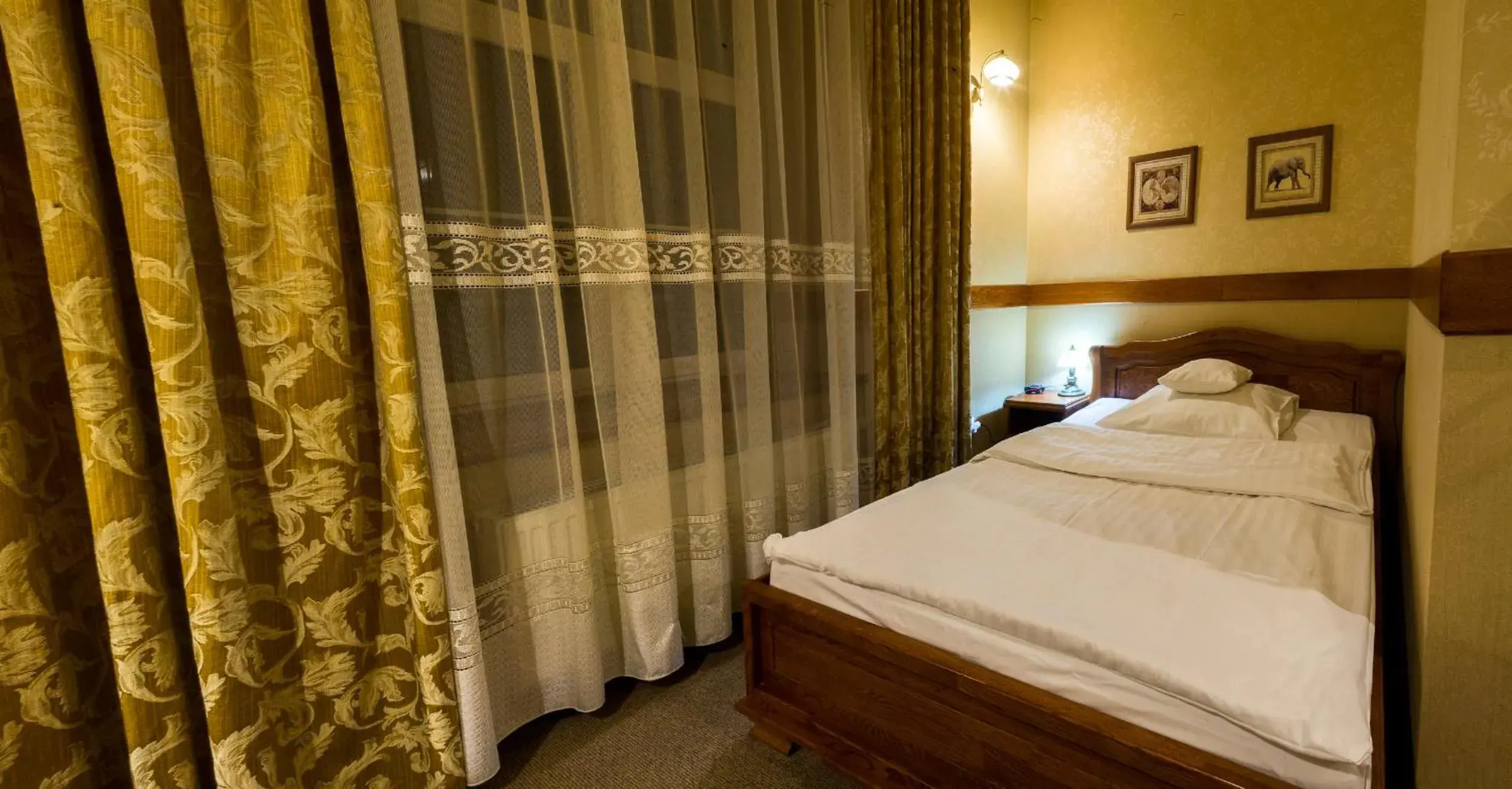 Large Single Room - single occupancy in Hotel Staromiejski Large Single Room - single occupancy in Hotel Staromiejski