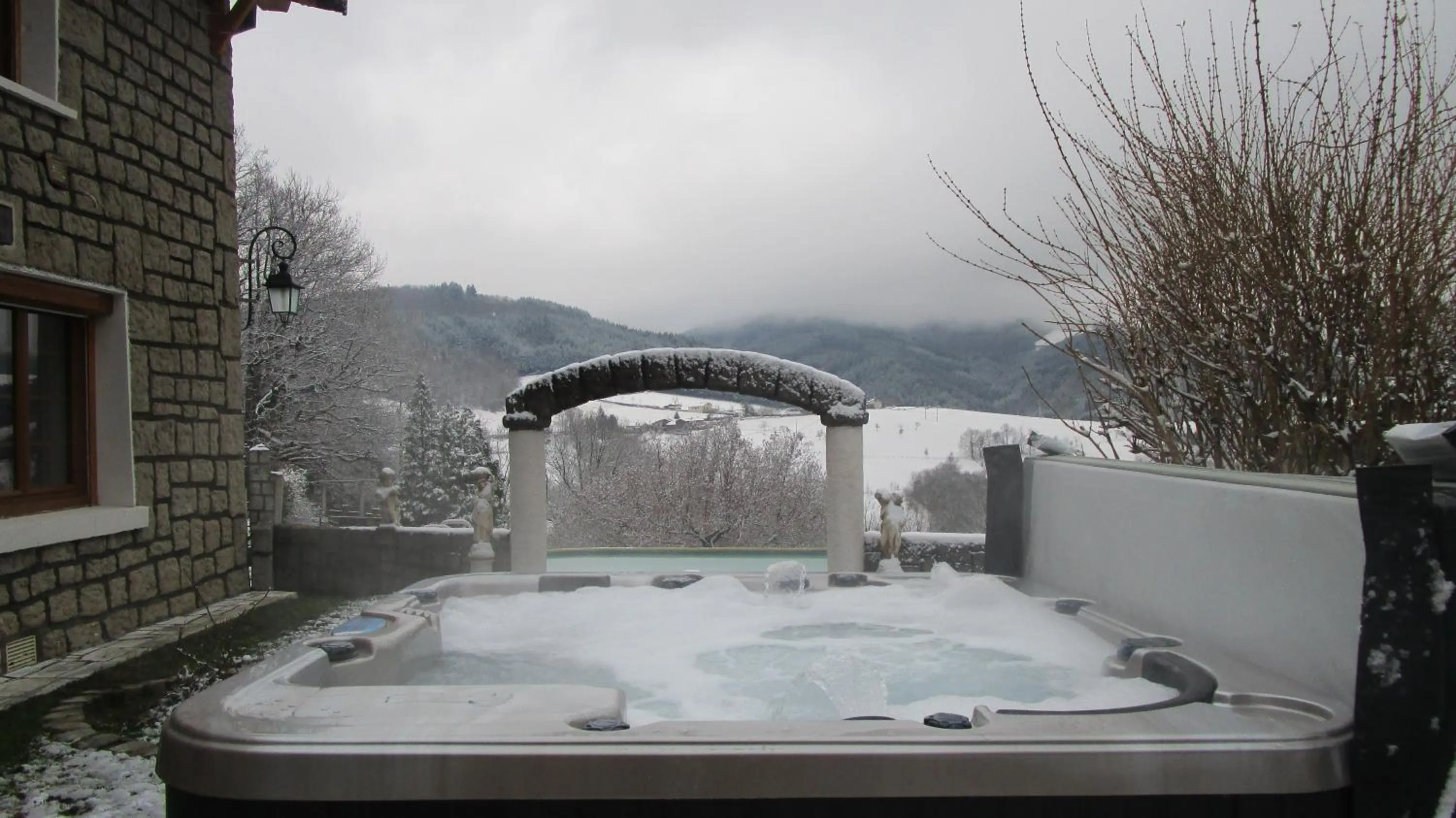 Hot Tub in Fouettara