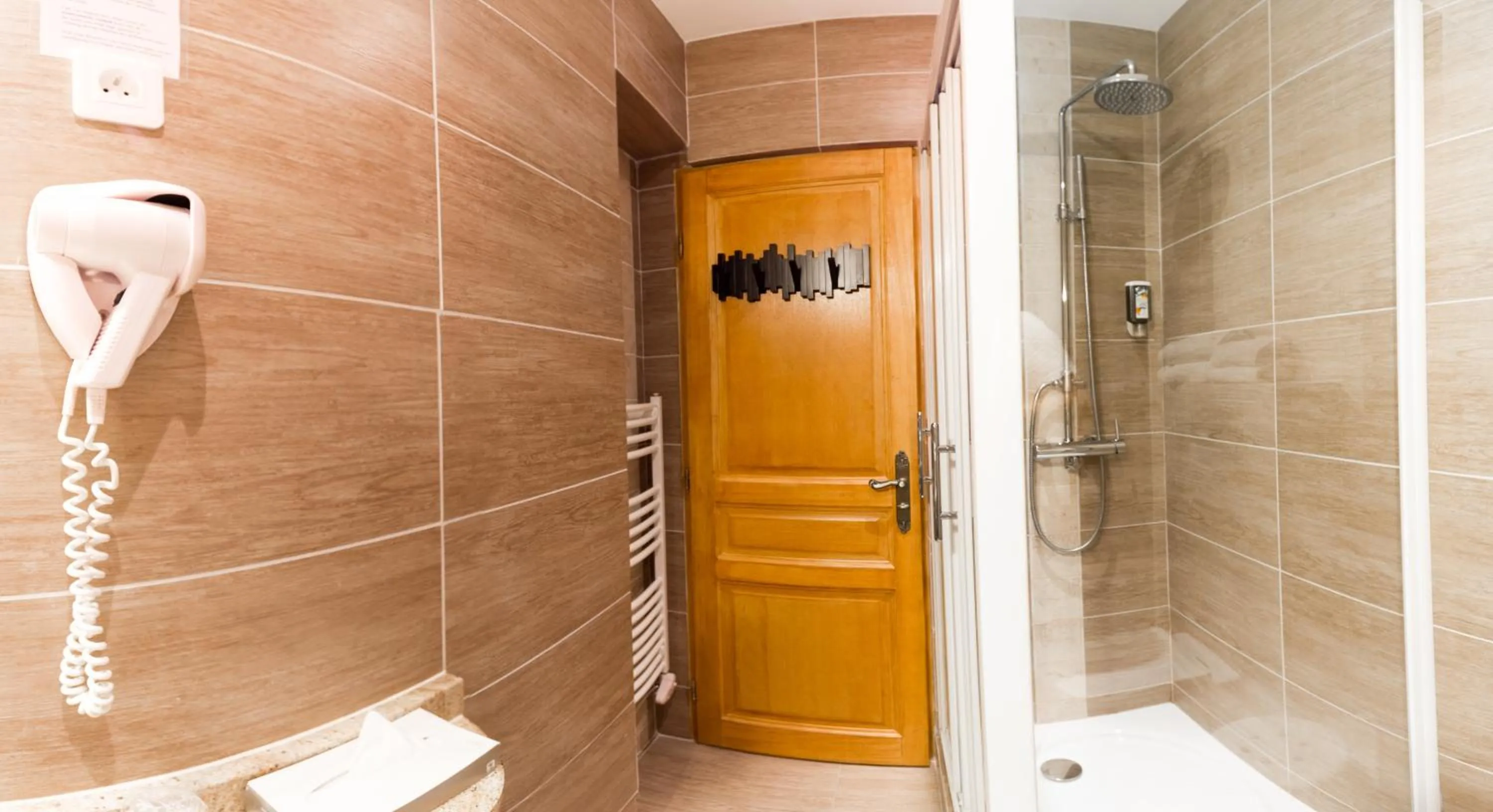 Bathroom in Hôtel Bella Vista