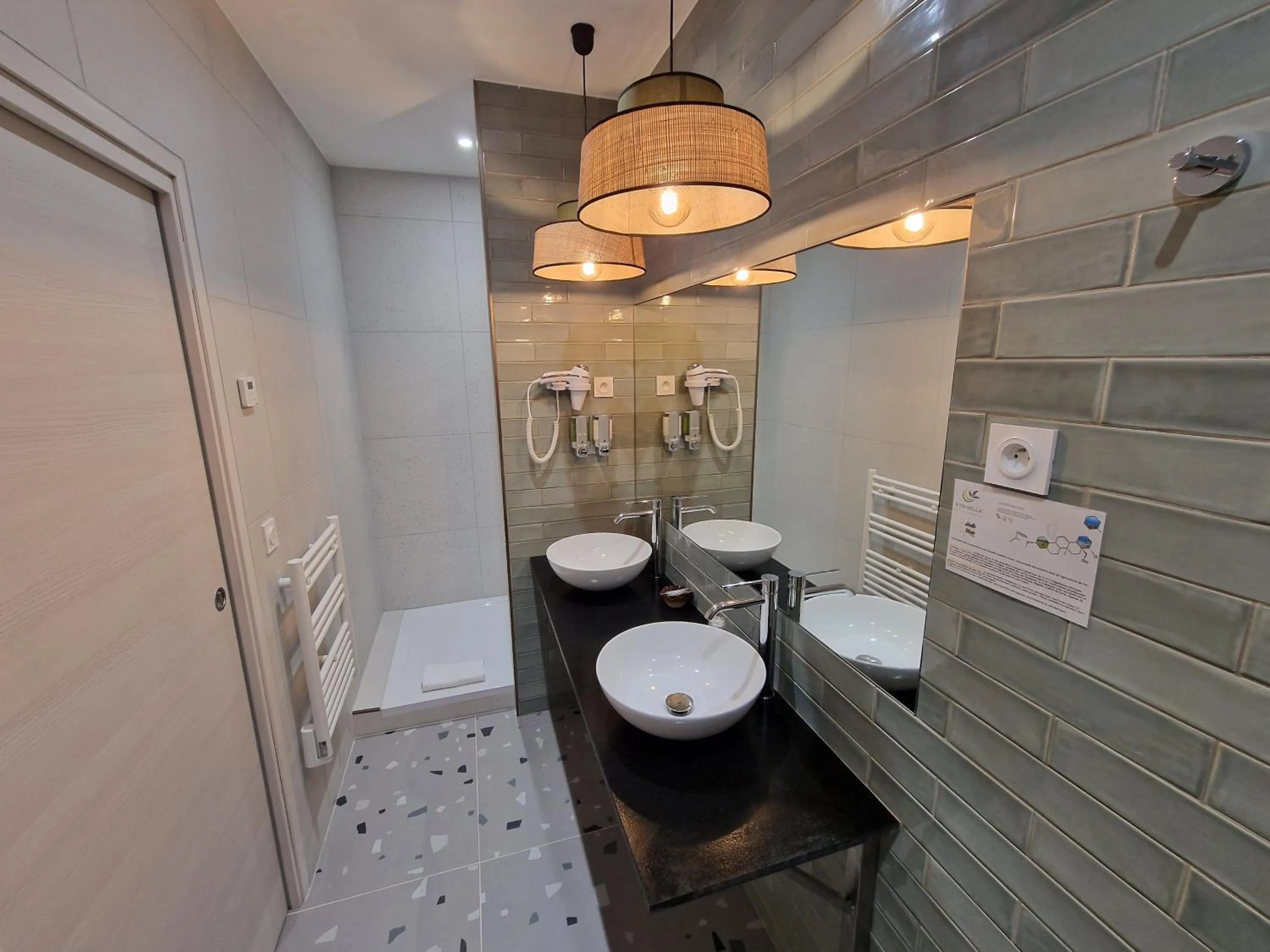 Bathroom in Hôtel Bella Vista