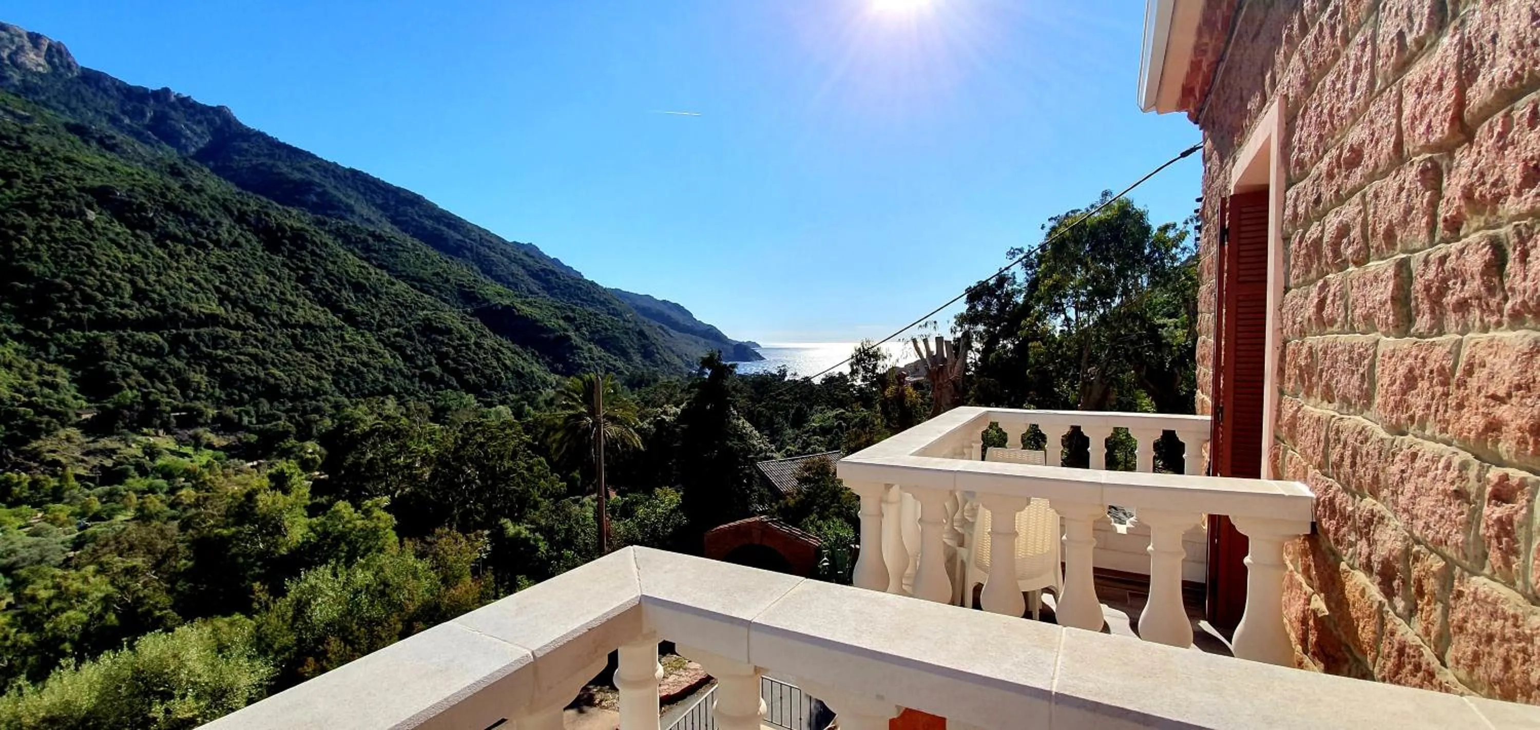 Balcony/Terrace in Hôtel Bella Vista