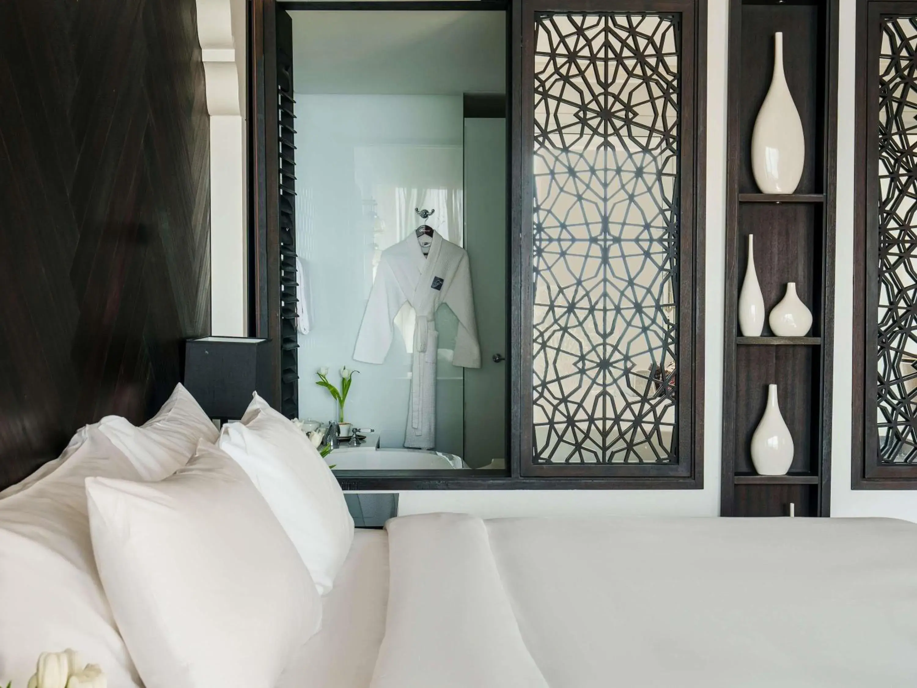 Fairmont Deluxe Room Twin Bed Non Smoking in Fairmont Fujairah Beach Resort Fairmont Deluxe Room Twin Bed Non Smoking in Fairmont Fujairah Beach Resort