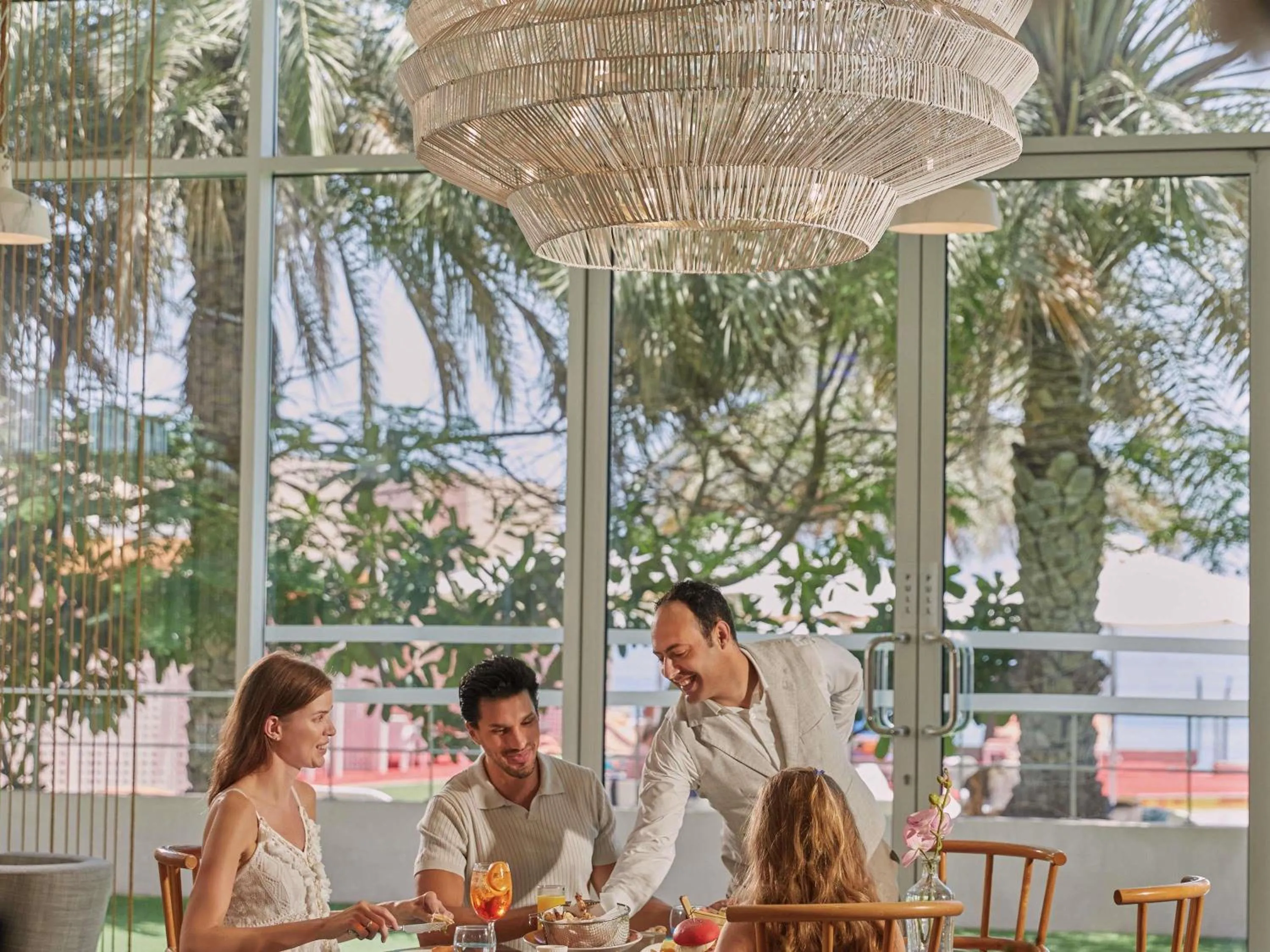 Restaurant/places to eat in Fairmont Fujairah Beach Resort