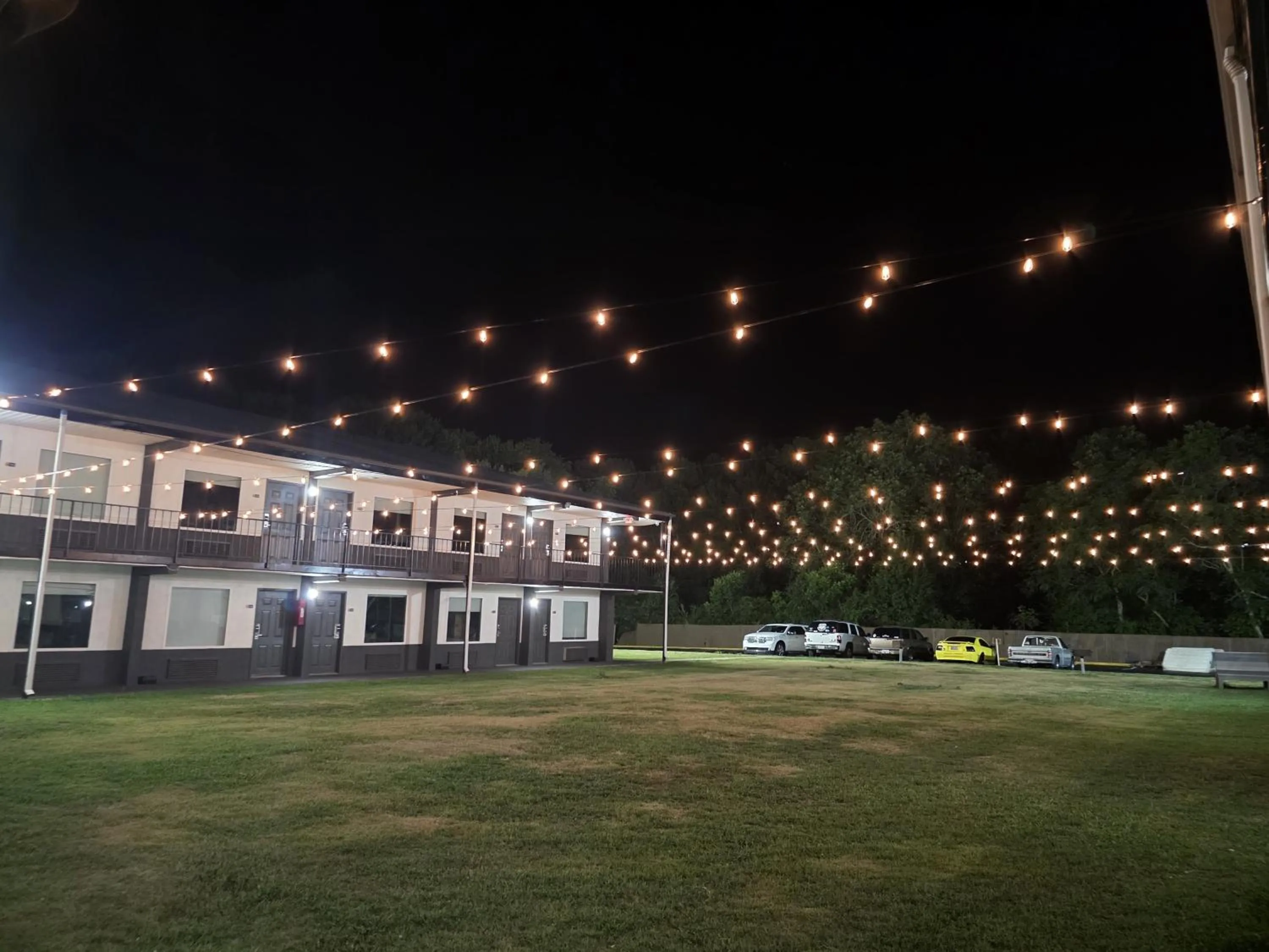 Garden in Econo Lodge Lavonia I-85