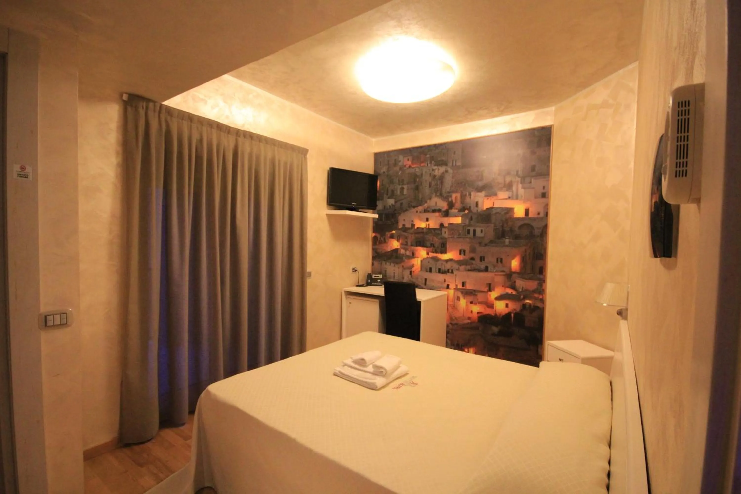 Bedroom, Bed in I Rocchi Hotel