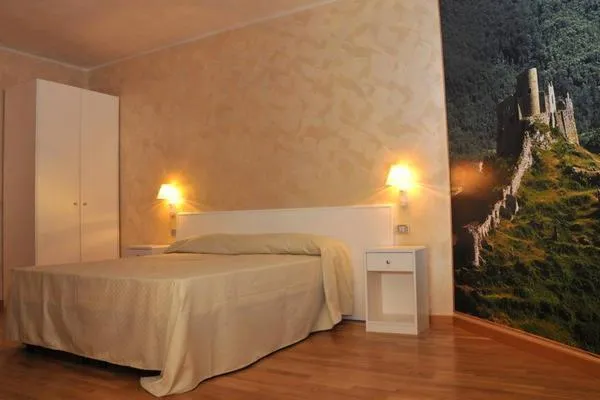 Photo of the whole room, Bed in I Rocchi Hotel