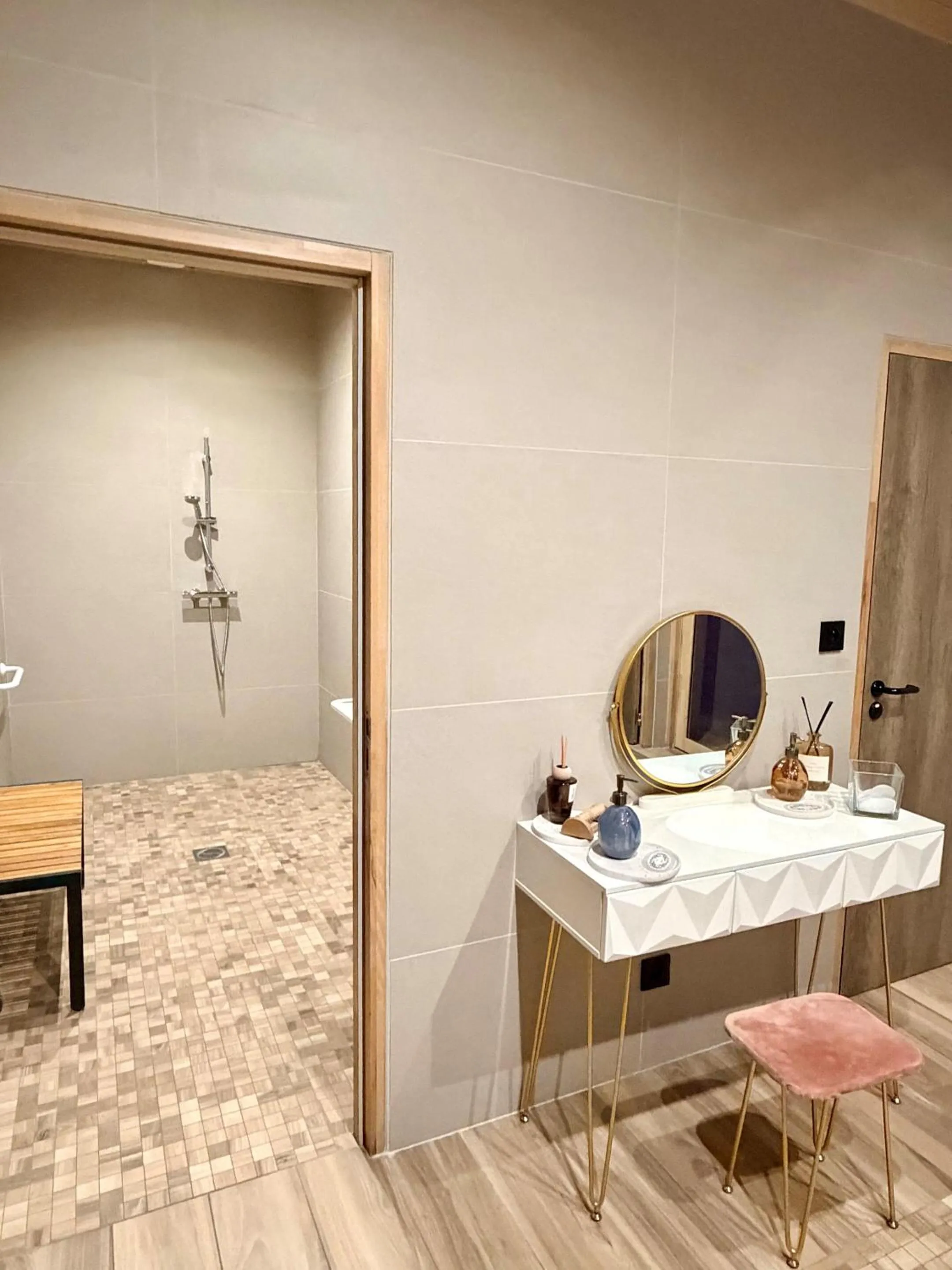 Spa and wellness centre/facilities in What Else Hotel