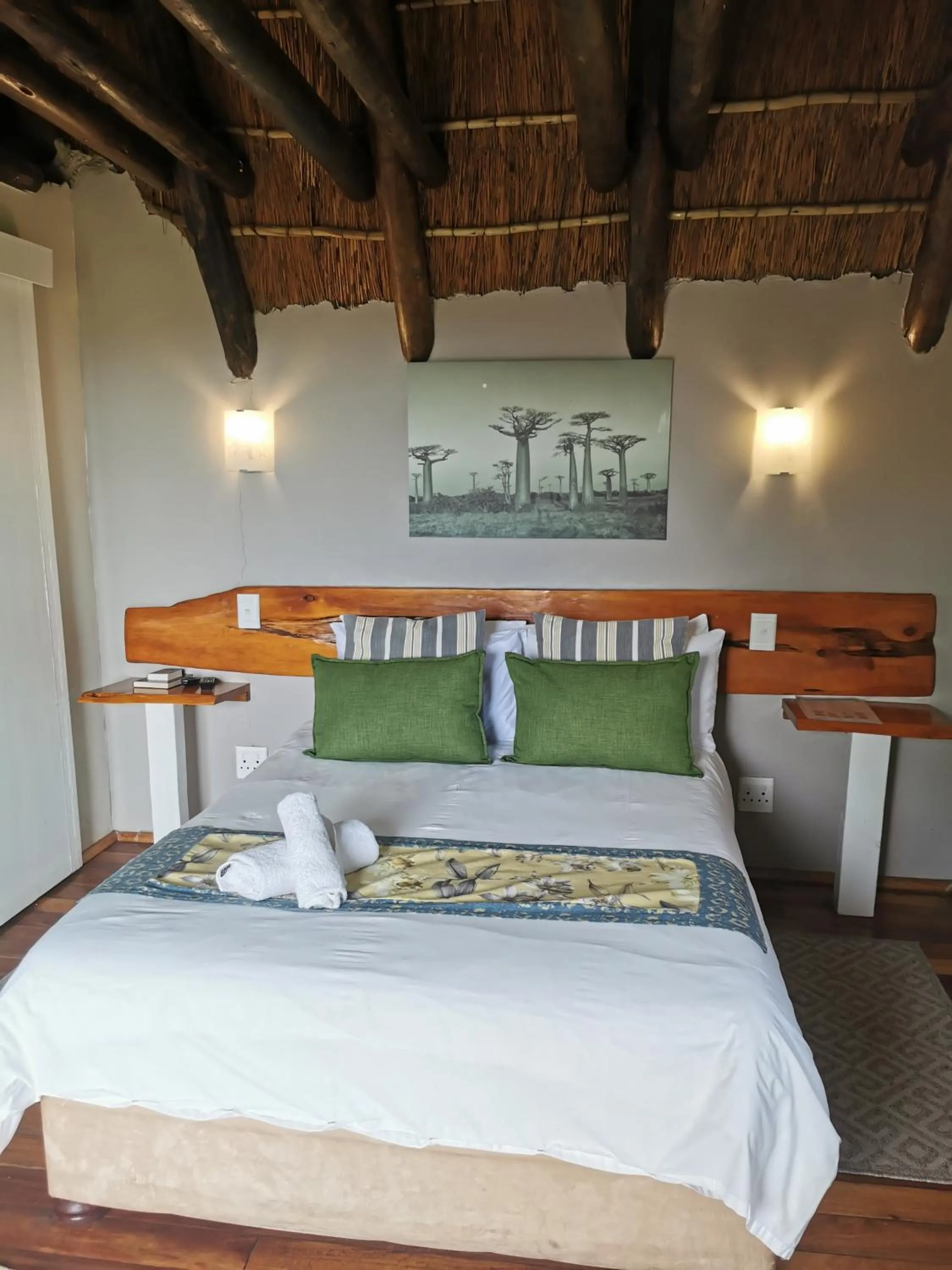 Photo of the whole room, Bed in The Birdhouse Bed & Breakfast #NO Loadshedding #Solar Energy