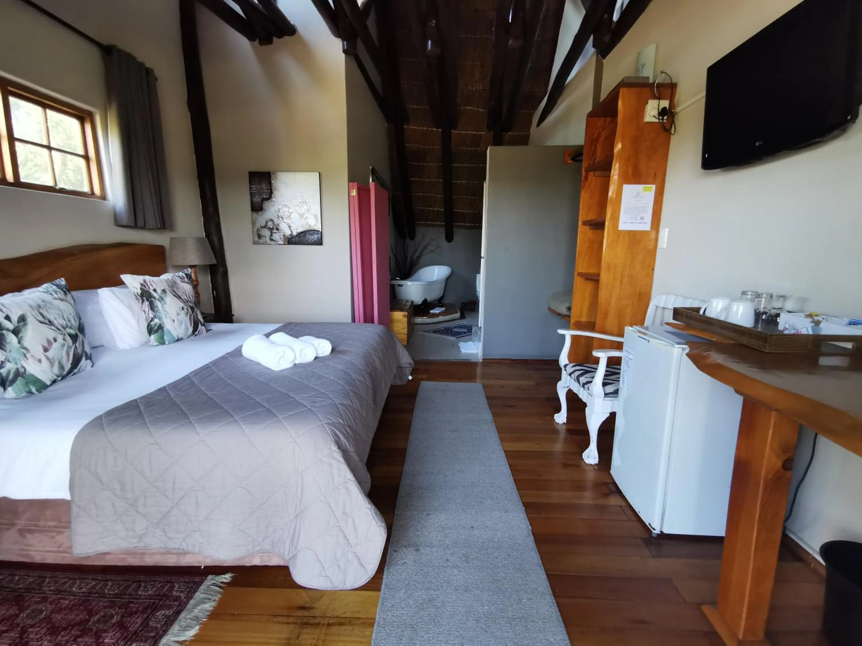 Photo of the whole room, Bed in The Birdhouse Bed & Breakfast #NO Loadshedding #Solar Energy