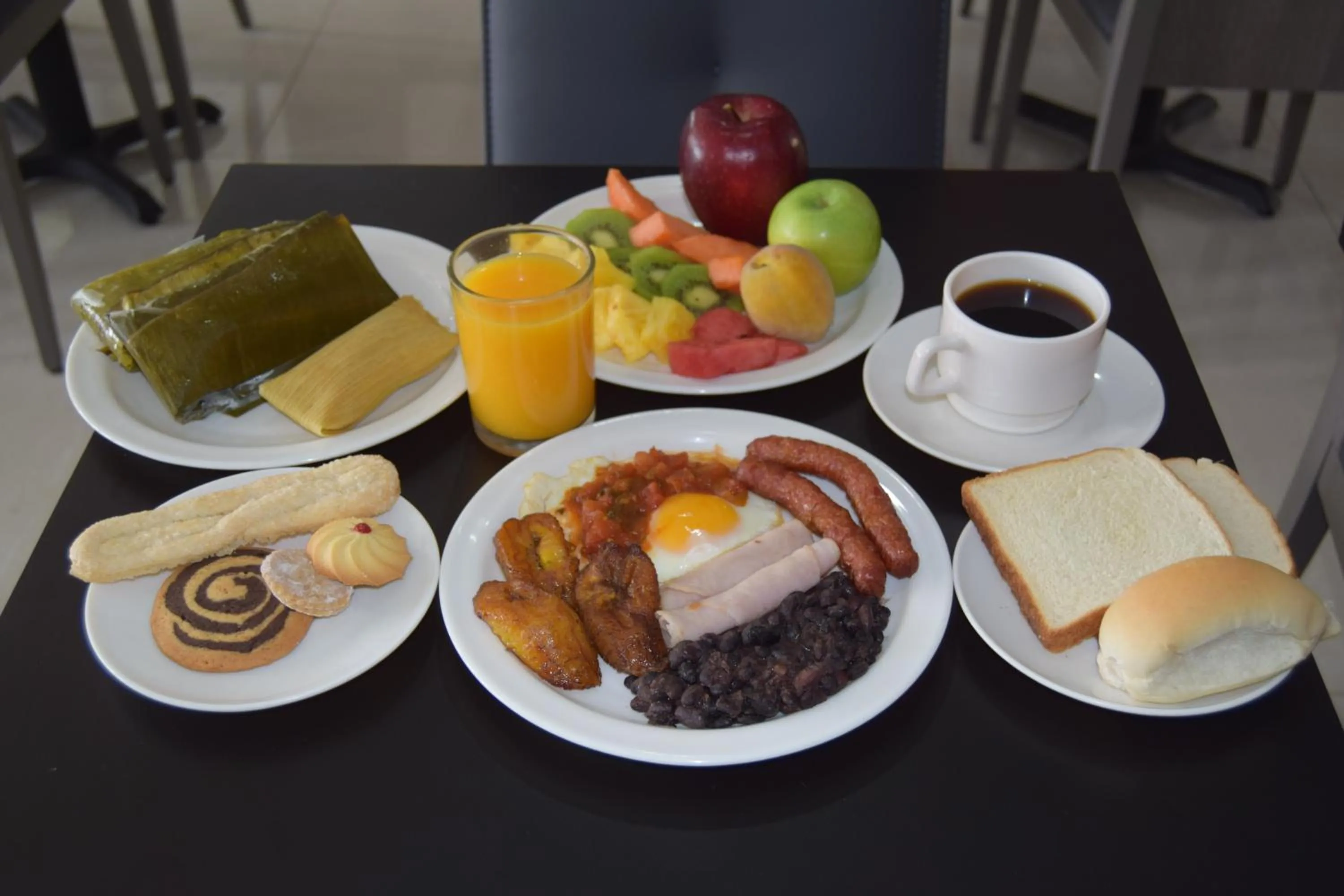 Breakfast in Beverly Hills: Hotel and Business