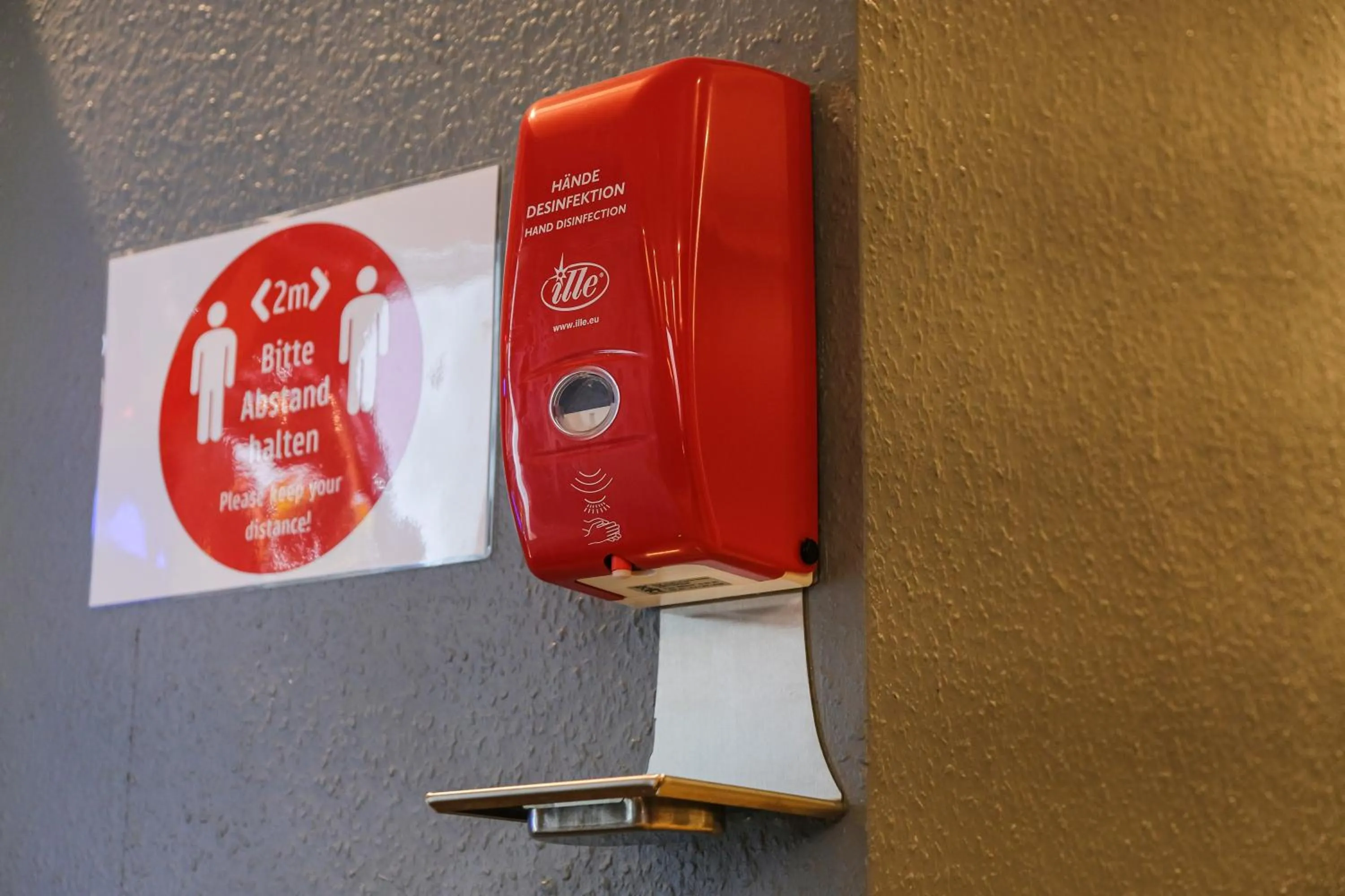 Decorative detail in Hammerbrook Hostel
